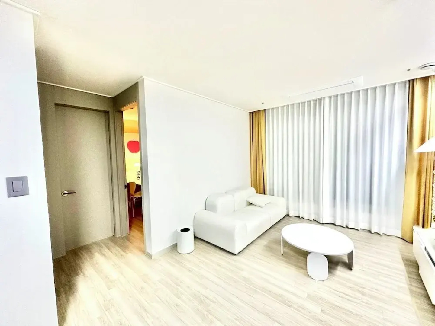 The November Stay Guri