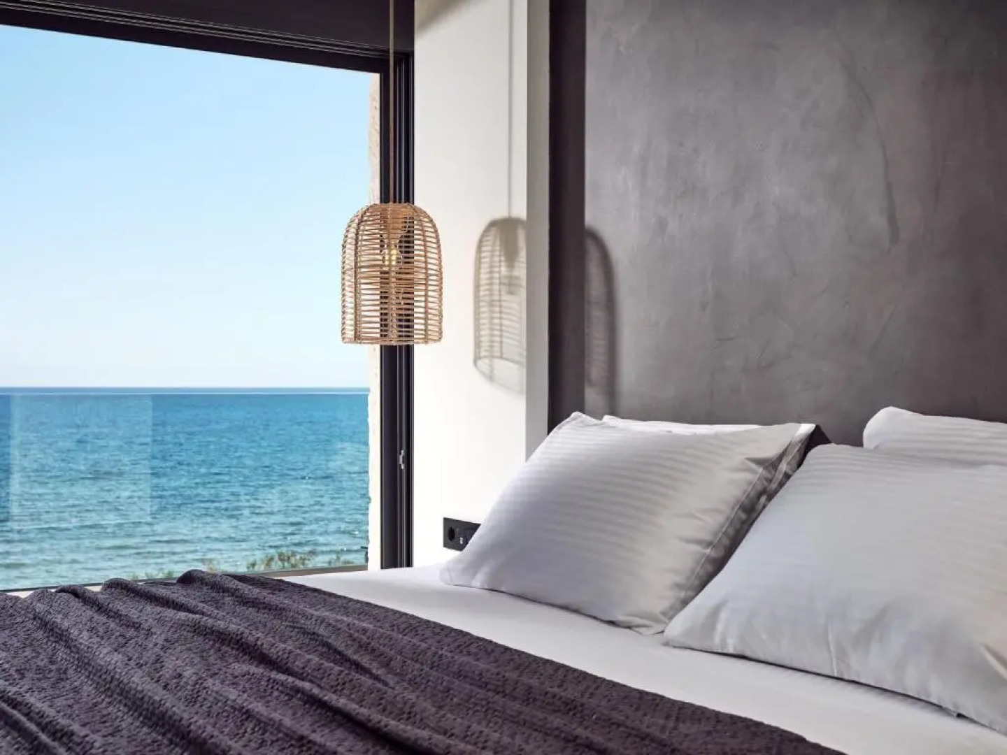 La Mer SeaFront Villa ZanteZen, By ThinkVilla