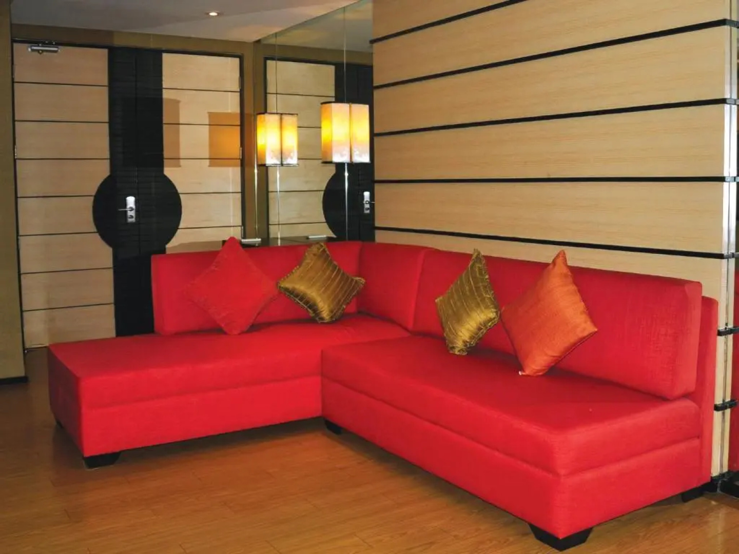 Soleste Suites