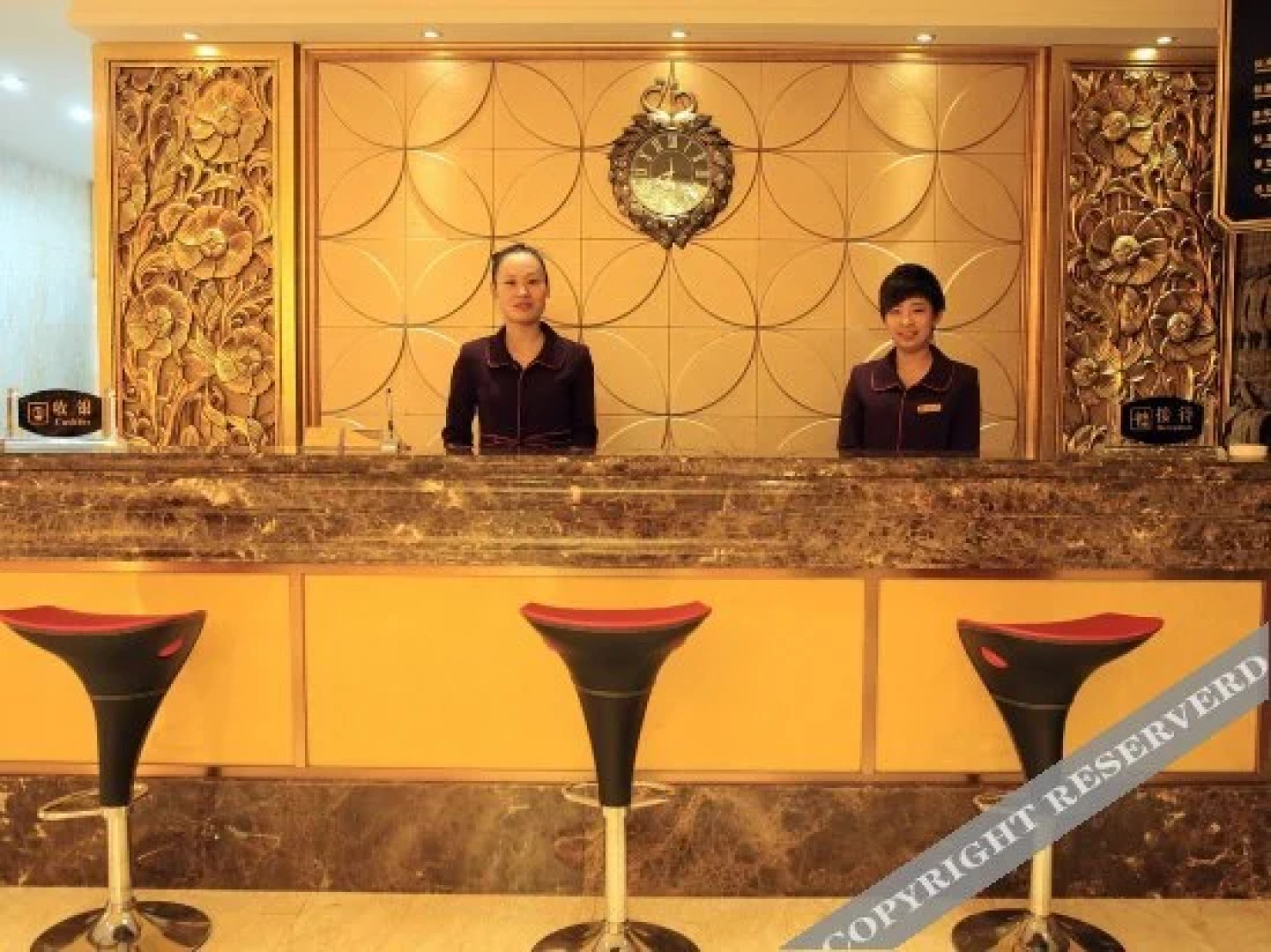 Ripple Hotel (Dandong Yalu River Bank)