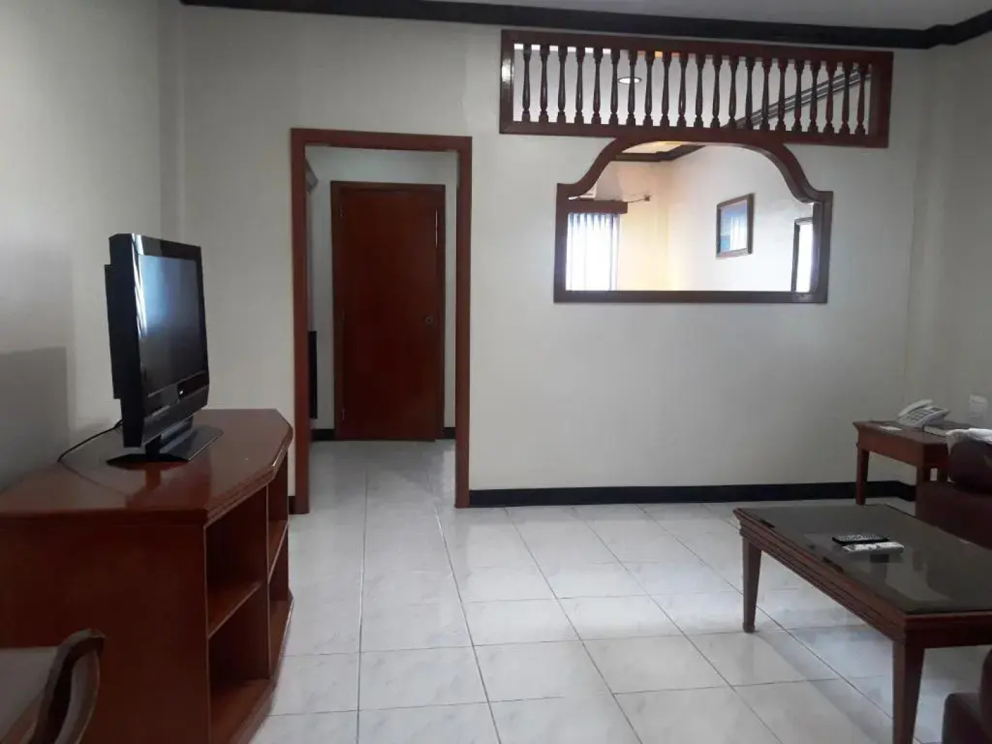 S & C Hotel Suites And Apartments