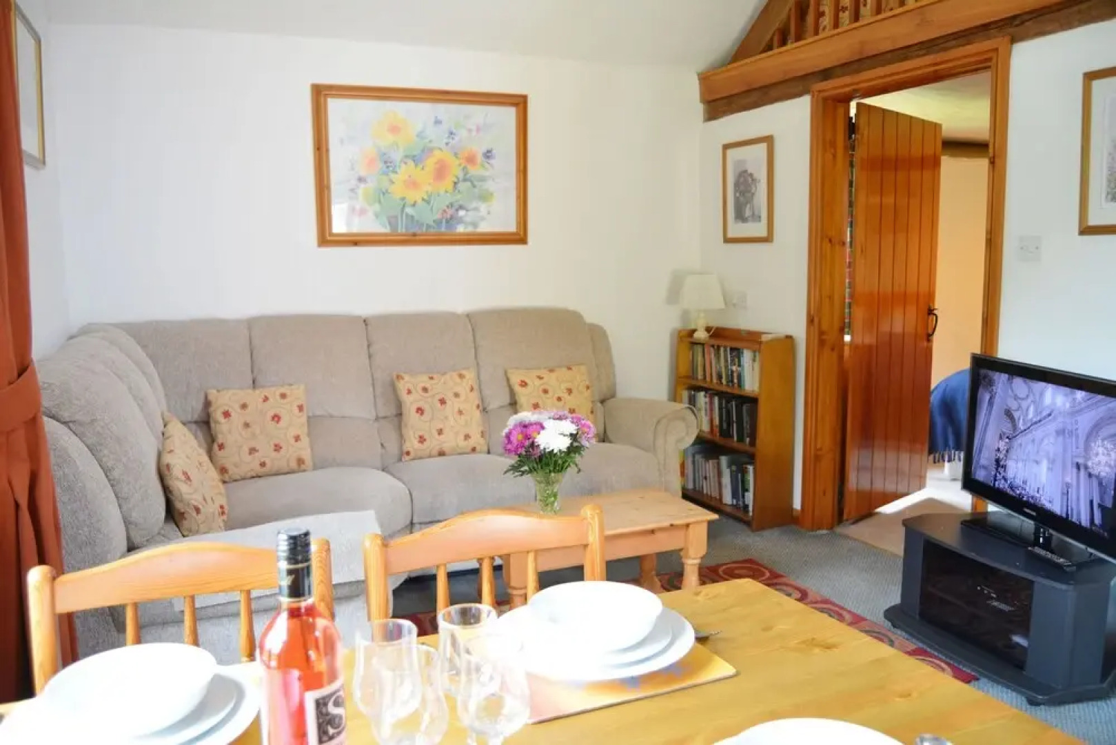 Pet-friendly spacious barn conversion in Exmoor National Park