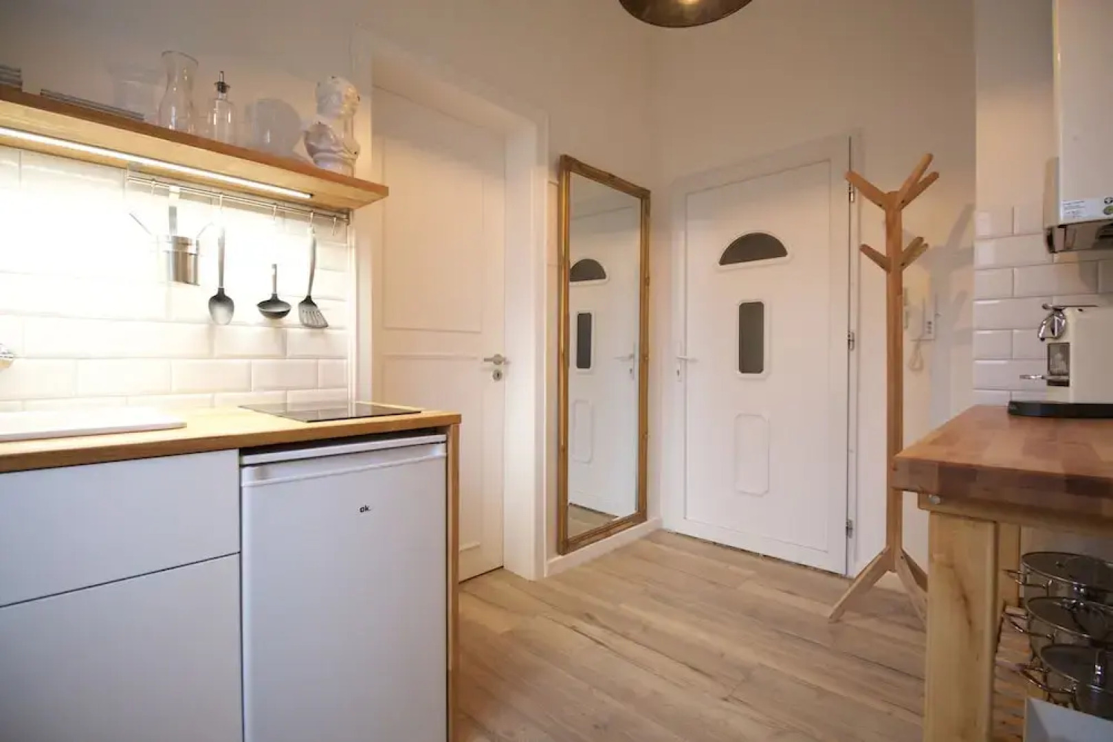 Boutique Charme Apartments 12