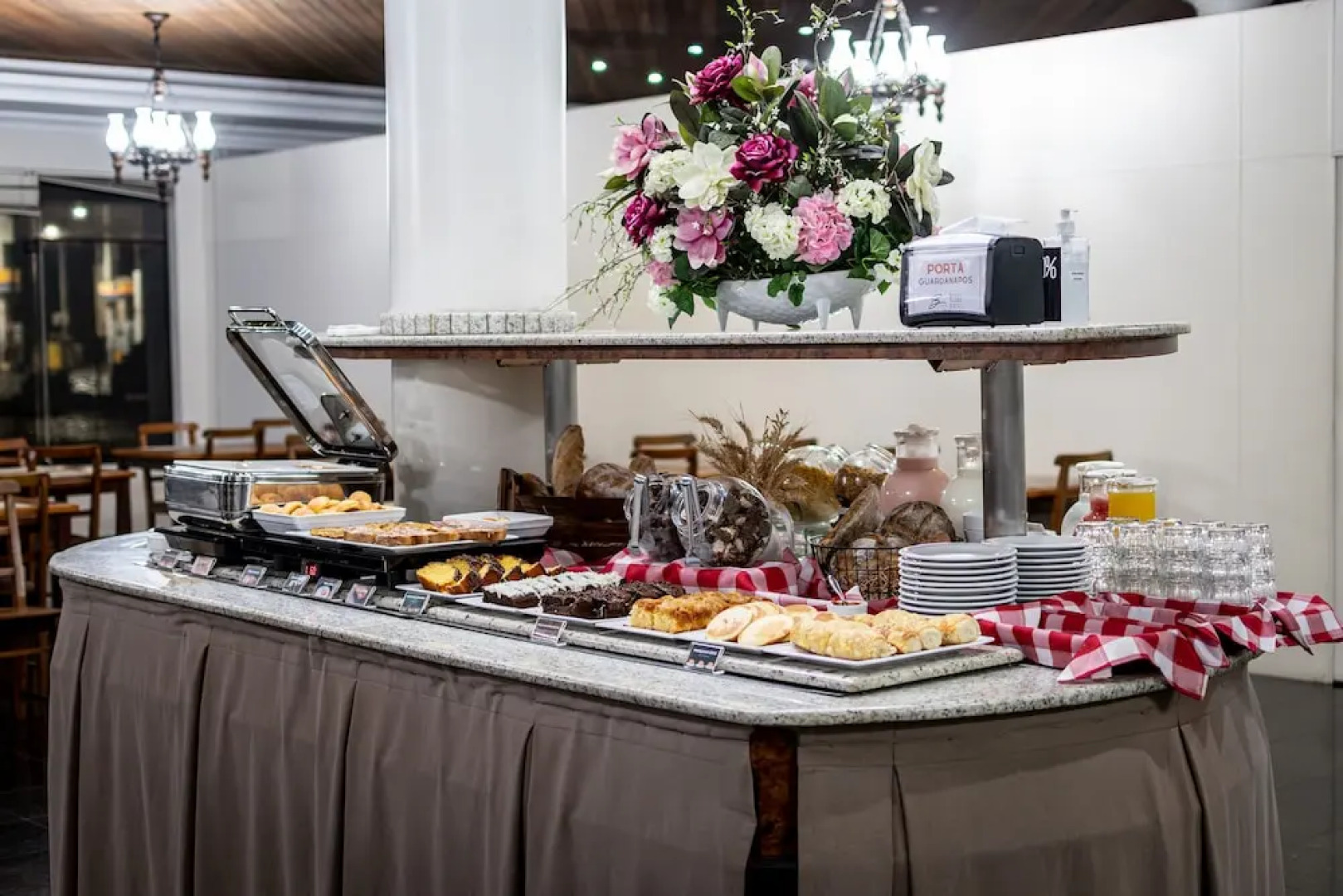 Brivali Hotel e Eventos