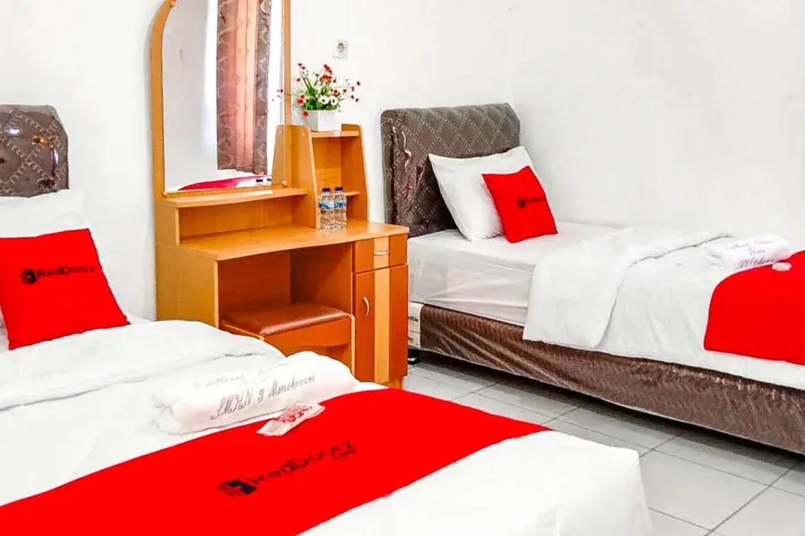 RedDoorz near Reremi Pemancar Manokwari