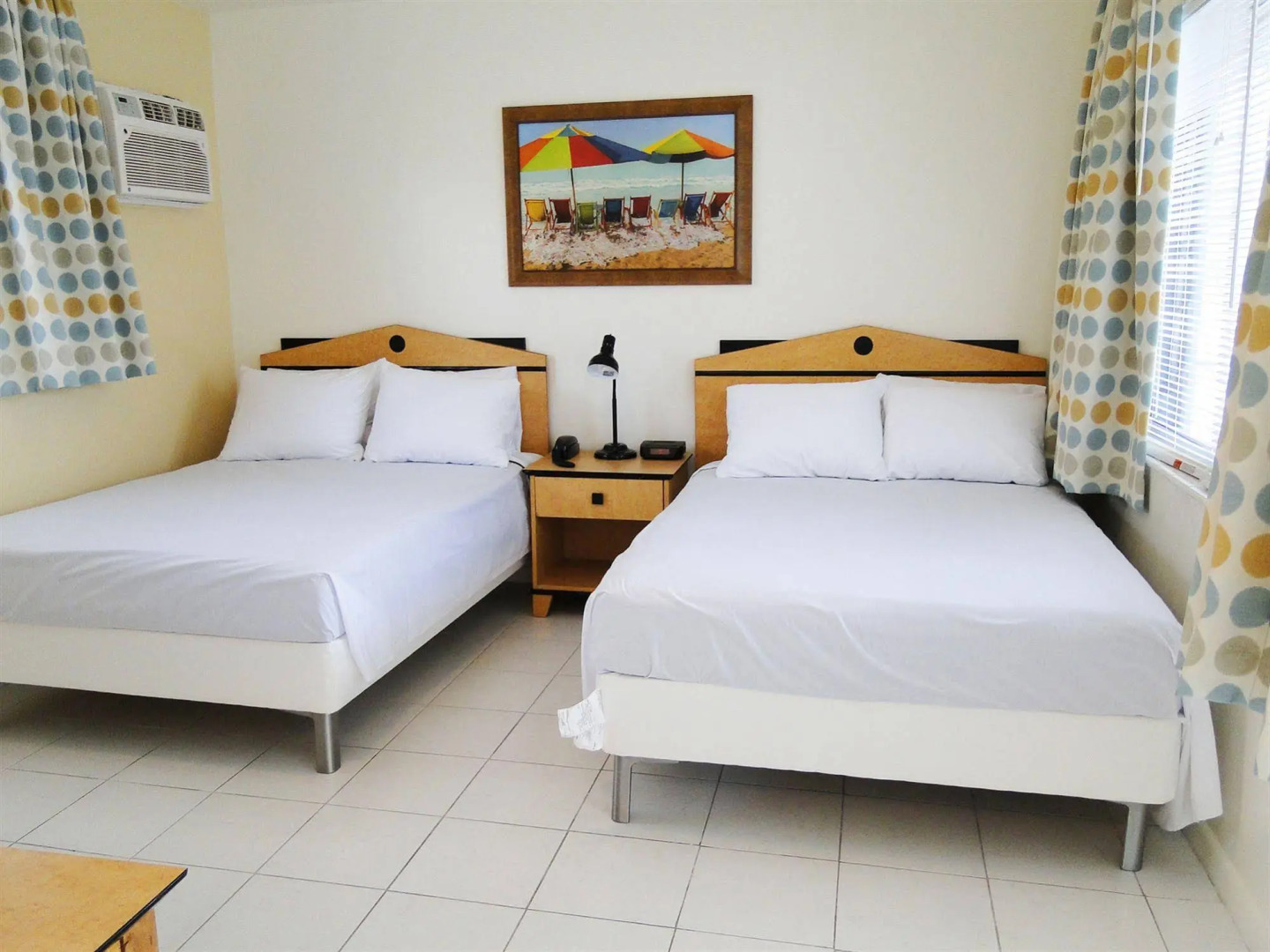 Great Escape Apartments by Lowkl