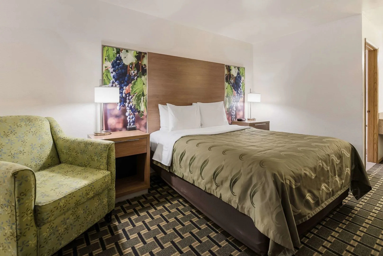 Quality Inn Near Fort Hunter Liggett