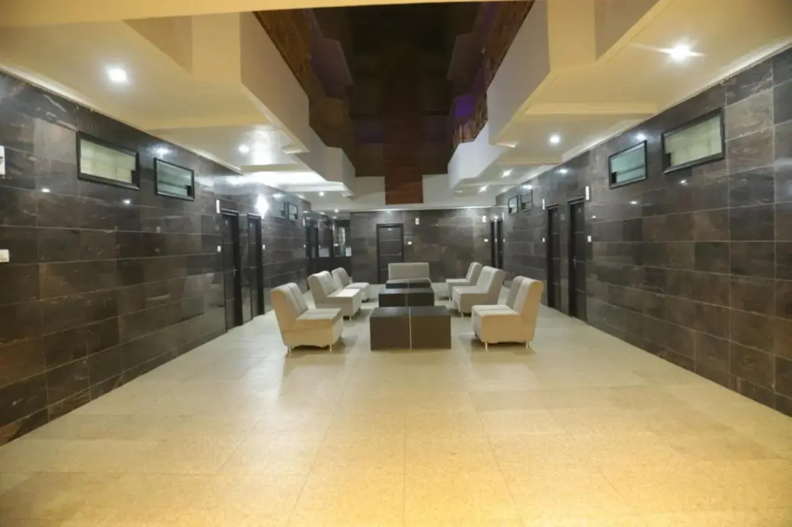 Staymaker Siddeshwara Comforts