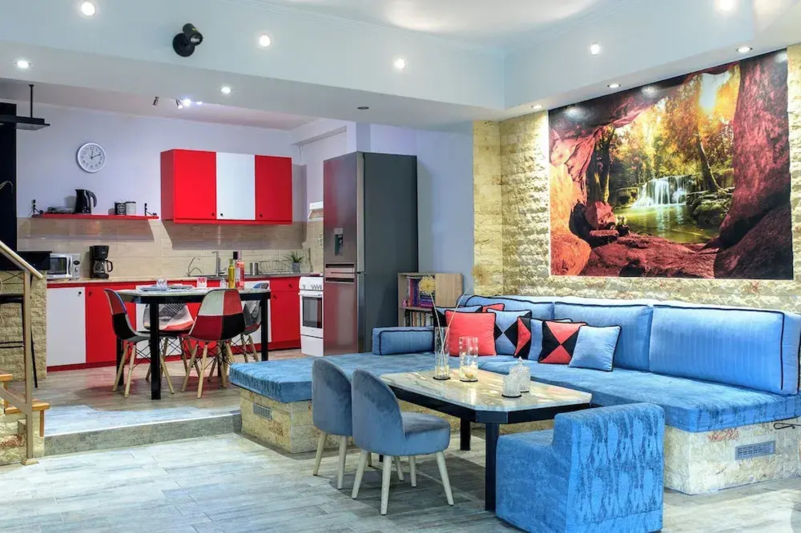 Krousonas Mountain View Suite