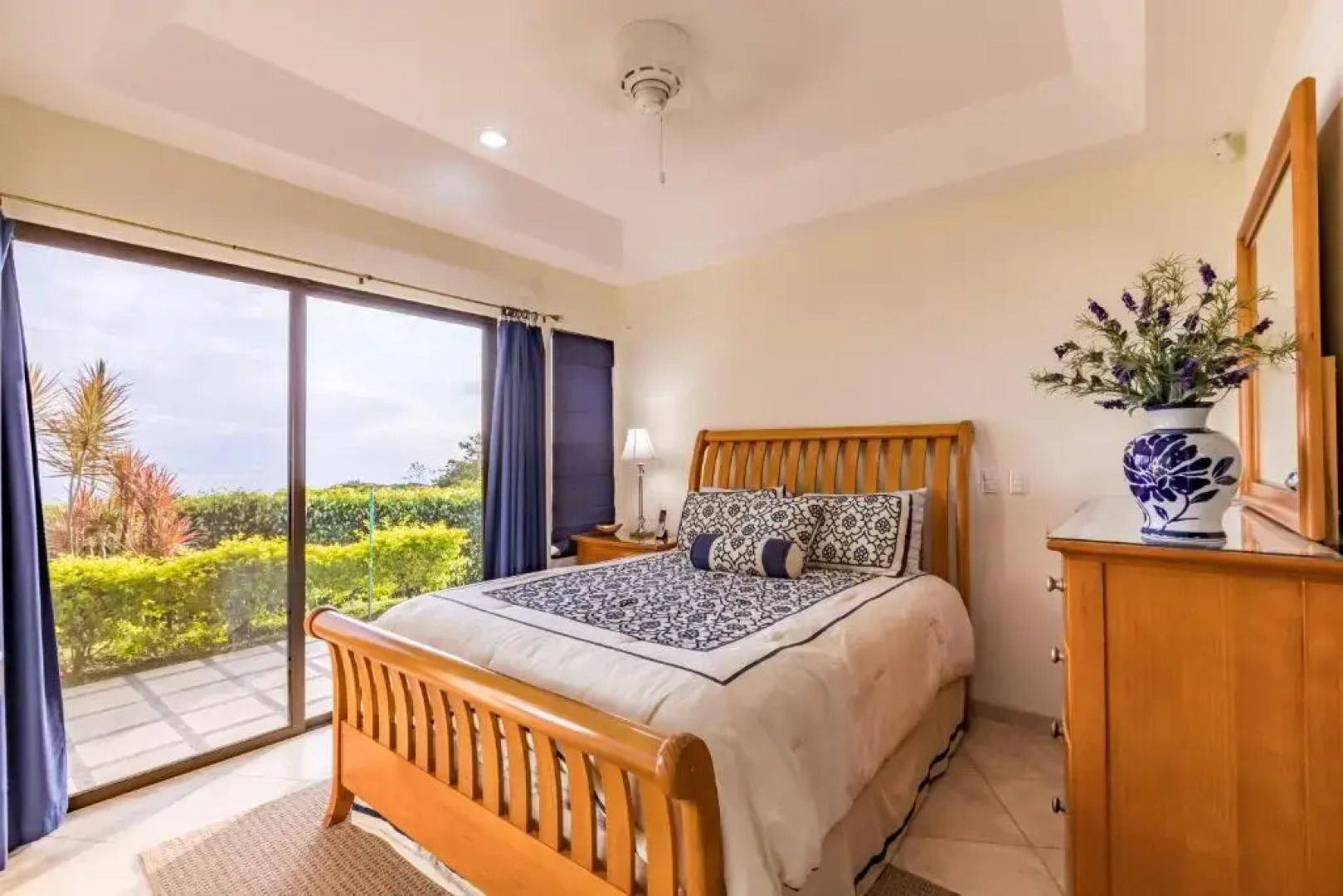 Grecia, Costa Rica Mountain Estate Guest Home 2/2 All Furnished