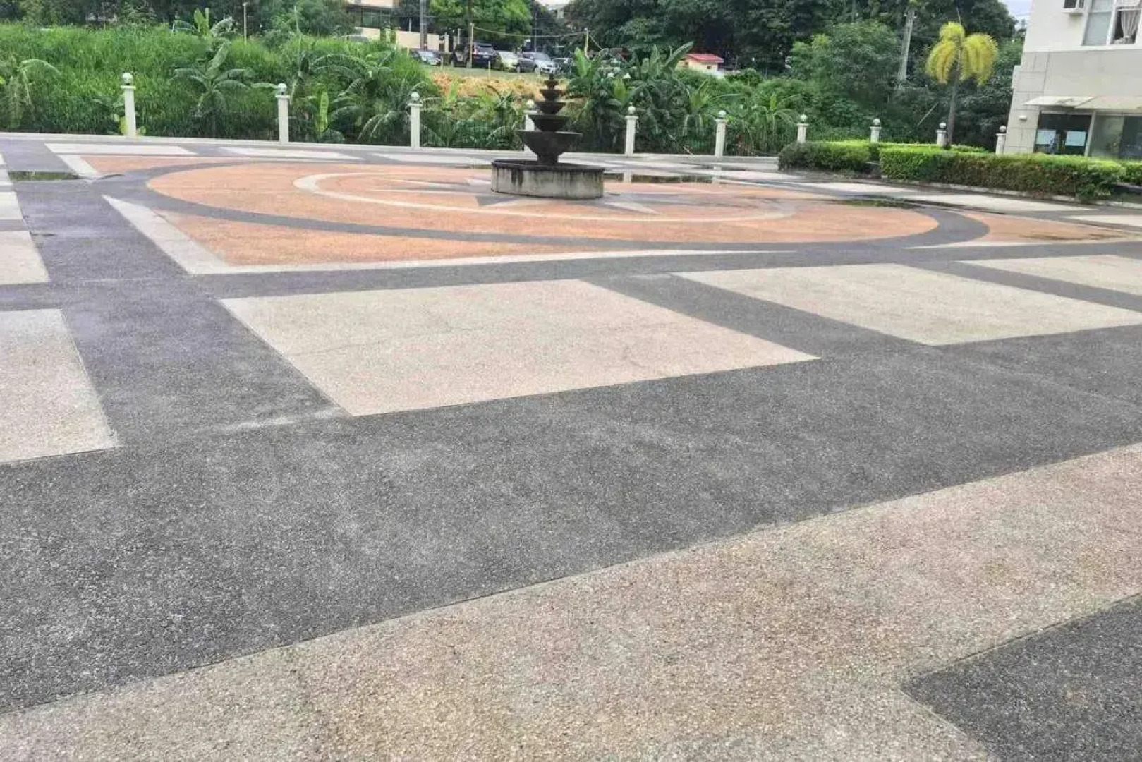 CENTROPOLIS 3, Tropical Modern