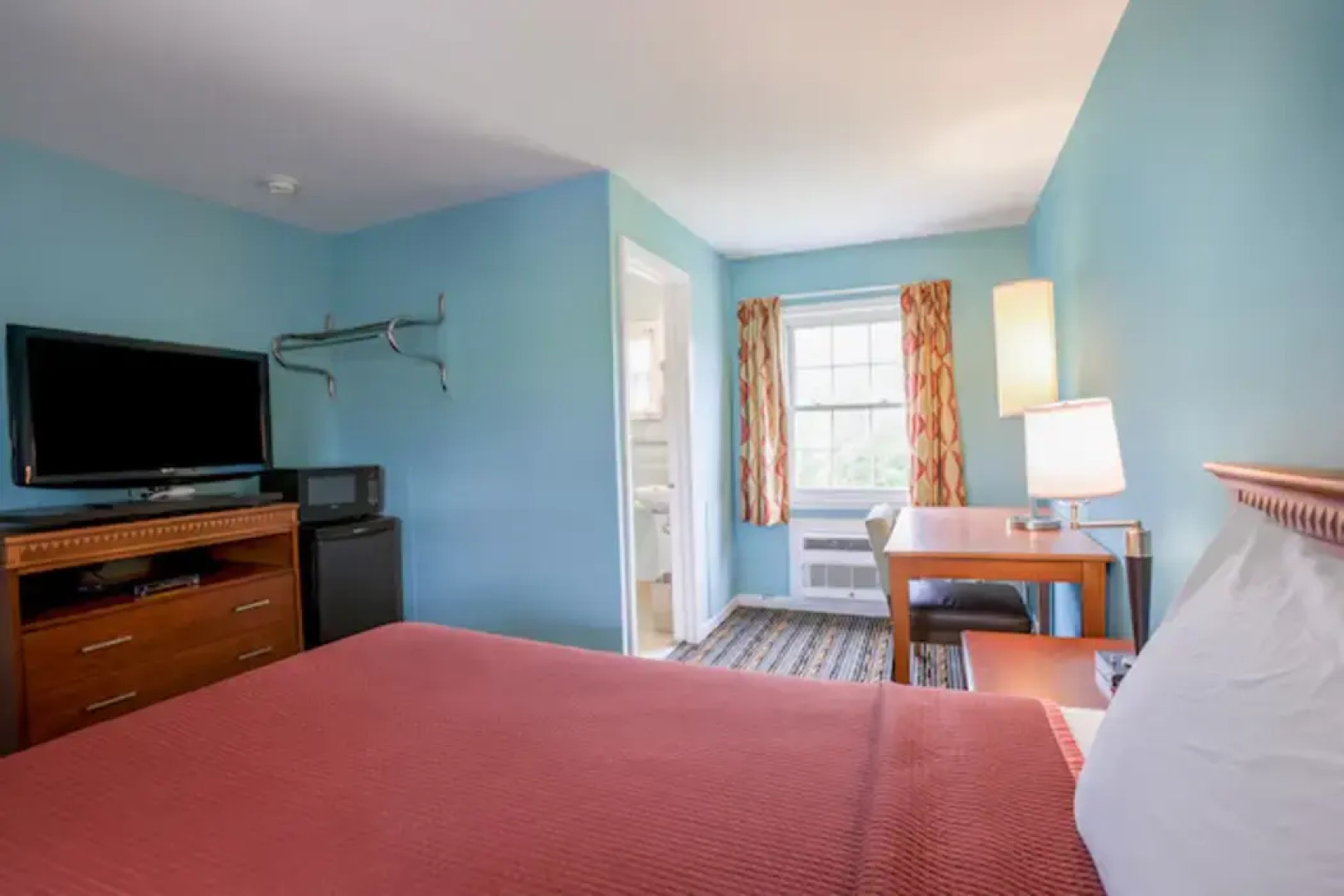 Relax Inn By OYO Natural Bridge I-81