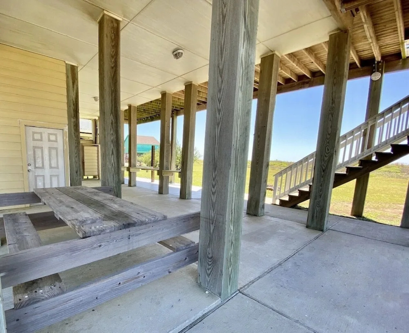 Janie's by RedAwning