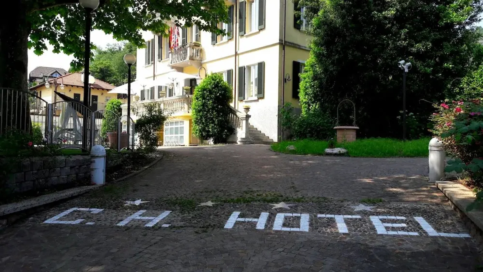 Hotel Caroline