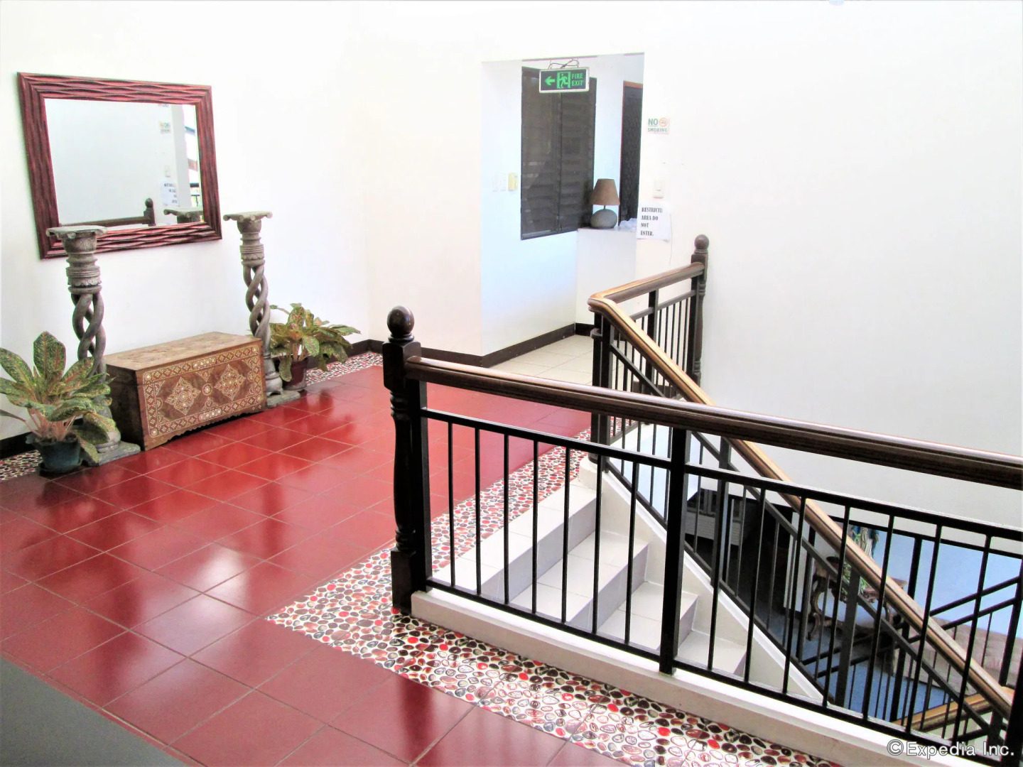 St. Nicolas Inn CDO City Center