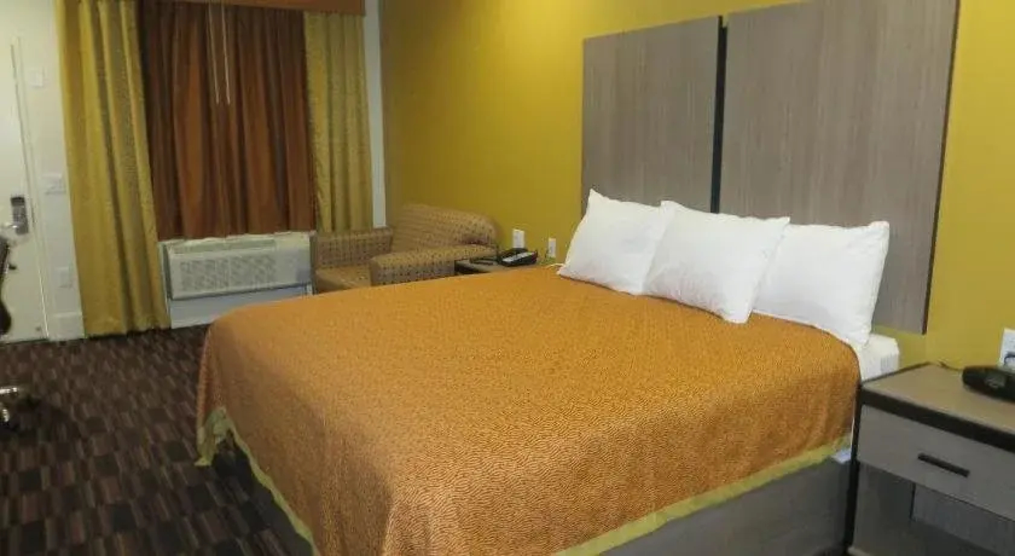Scottish Inns & Suites Fry Road