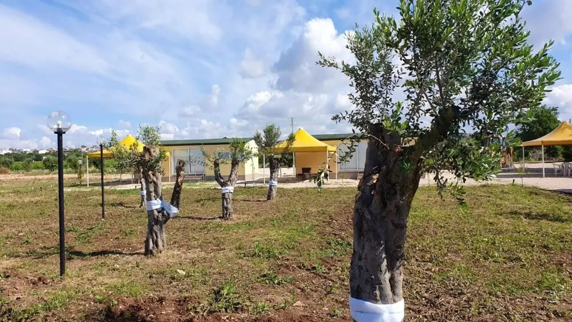 Bungalow With one Bedroom in Lizzano, With Shared Pool and Wifi Near the Beach