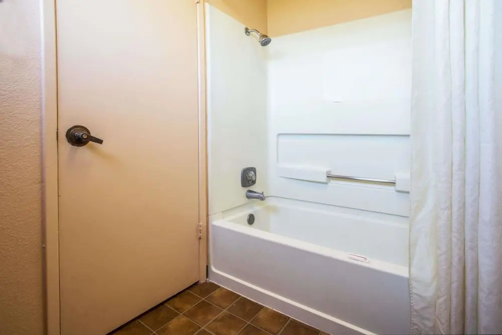 Travelodge By Wyndham Turlock