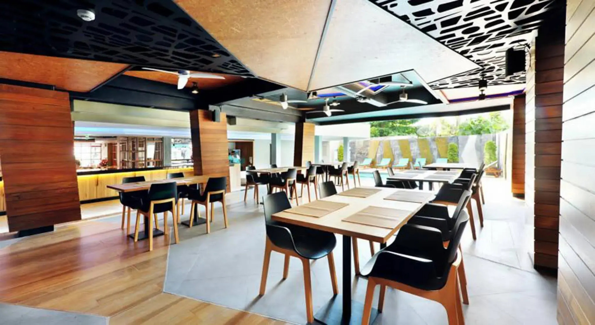 Ratana Patong Beach Hotel by Shanaya