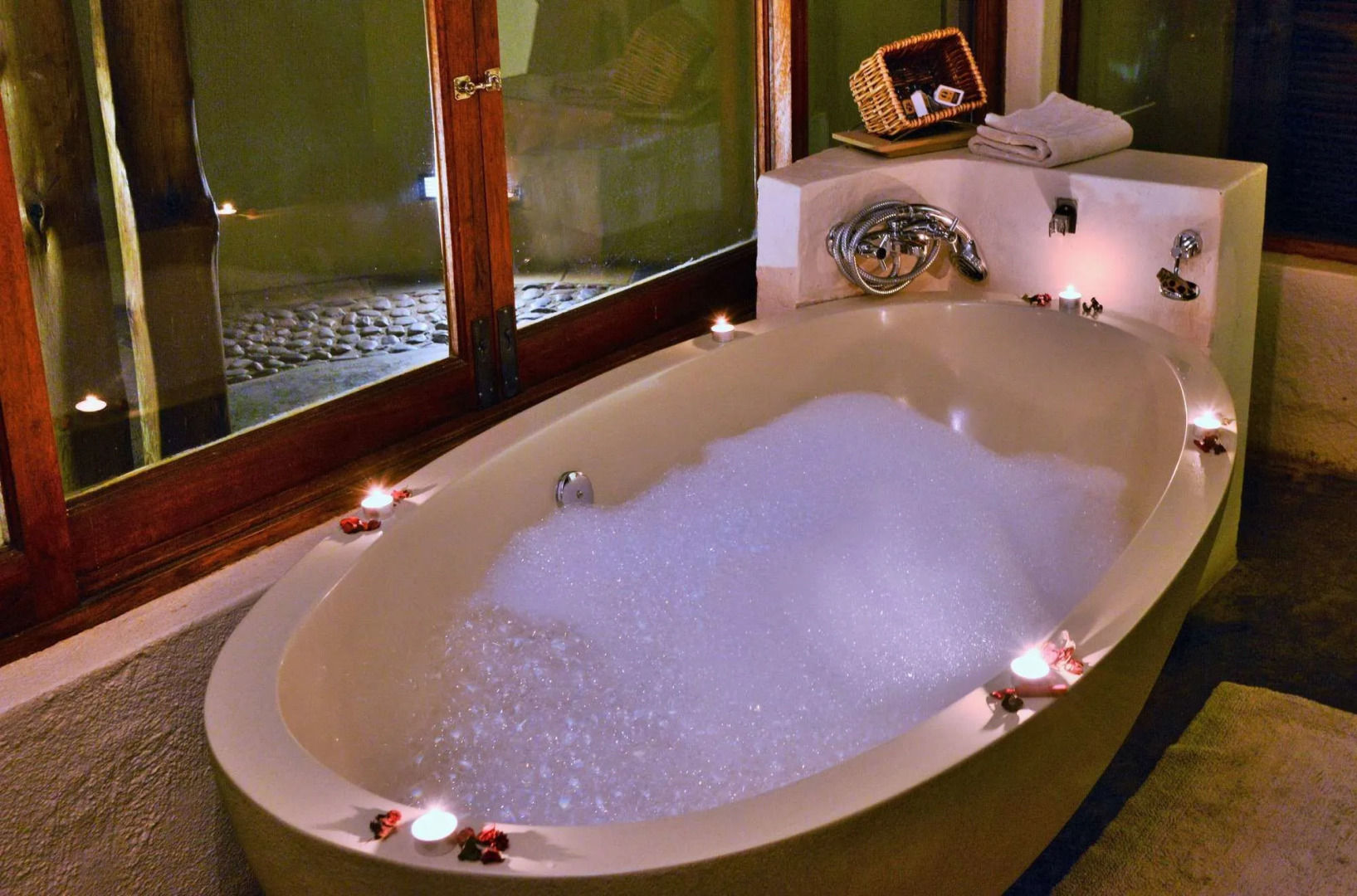 Black Rhino Game Lodge