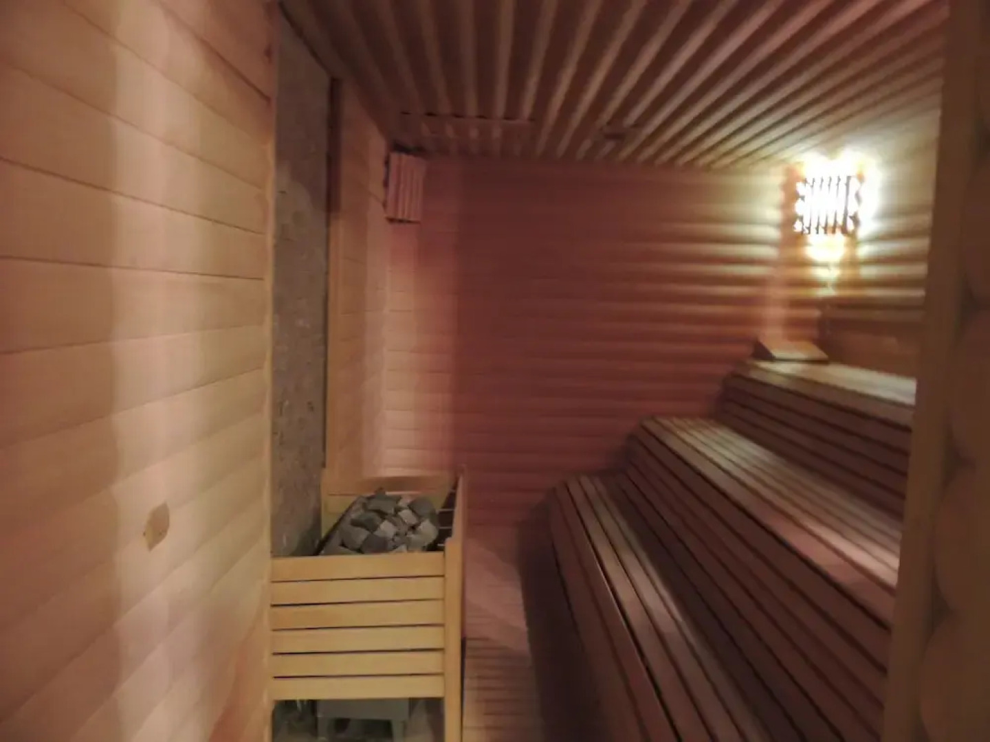 Azura Park Residence