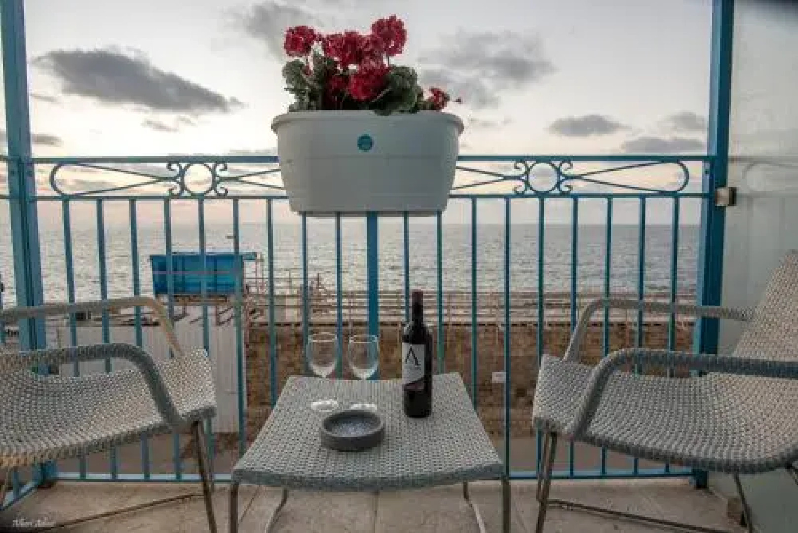 Zarqa Luxury Suites - Couples Only