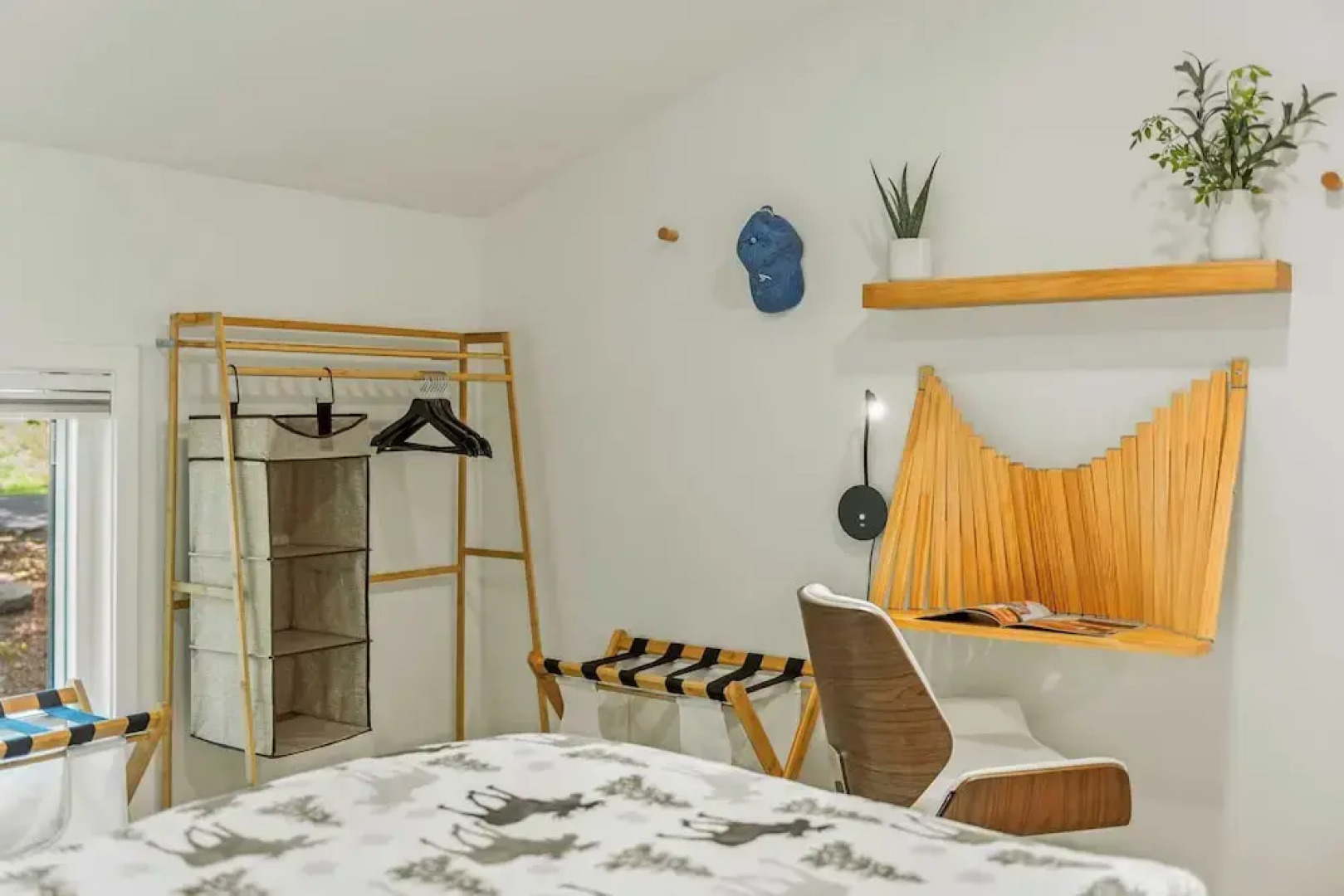 Hot Tub, Lake Access + Community Amenities Somerset Lodge by Avantstay