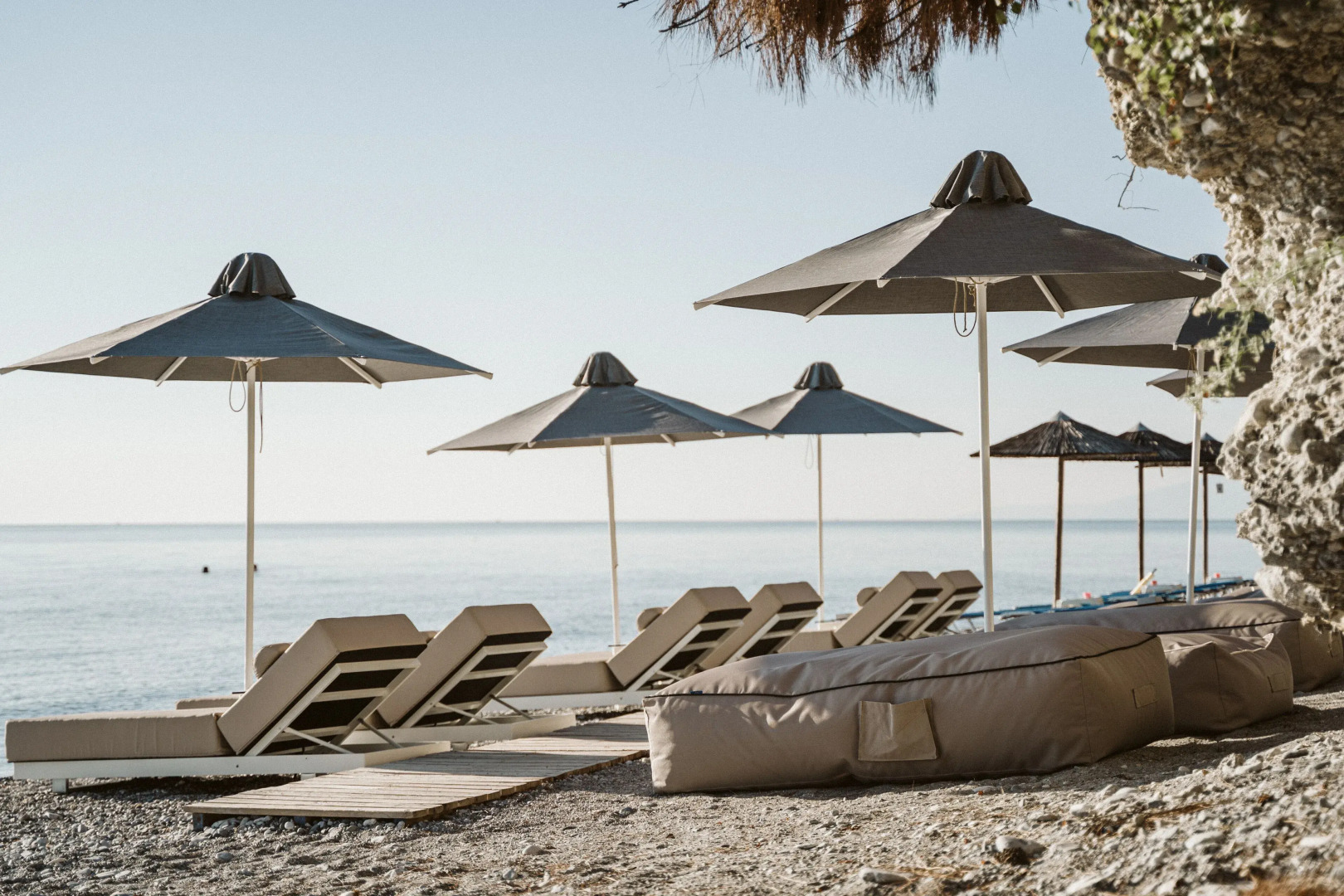 Akrotiri Olympus Luxury Suites
