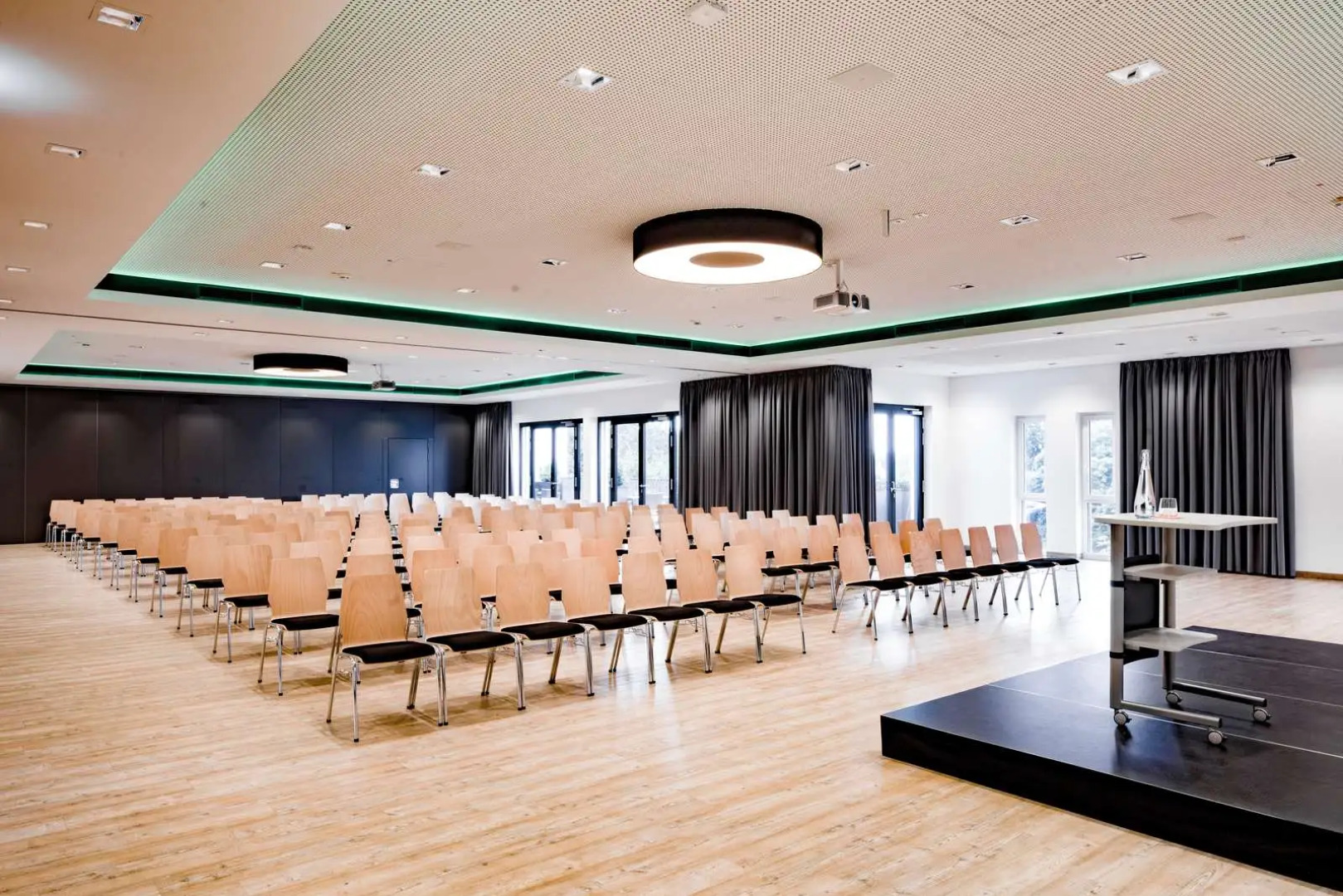 Friendly City Hotel Oktopus