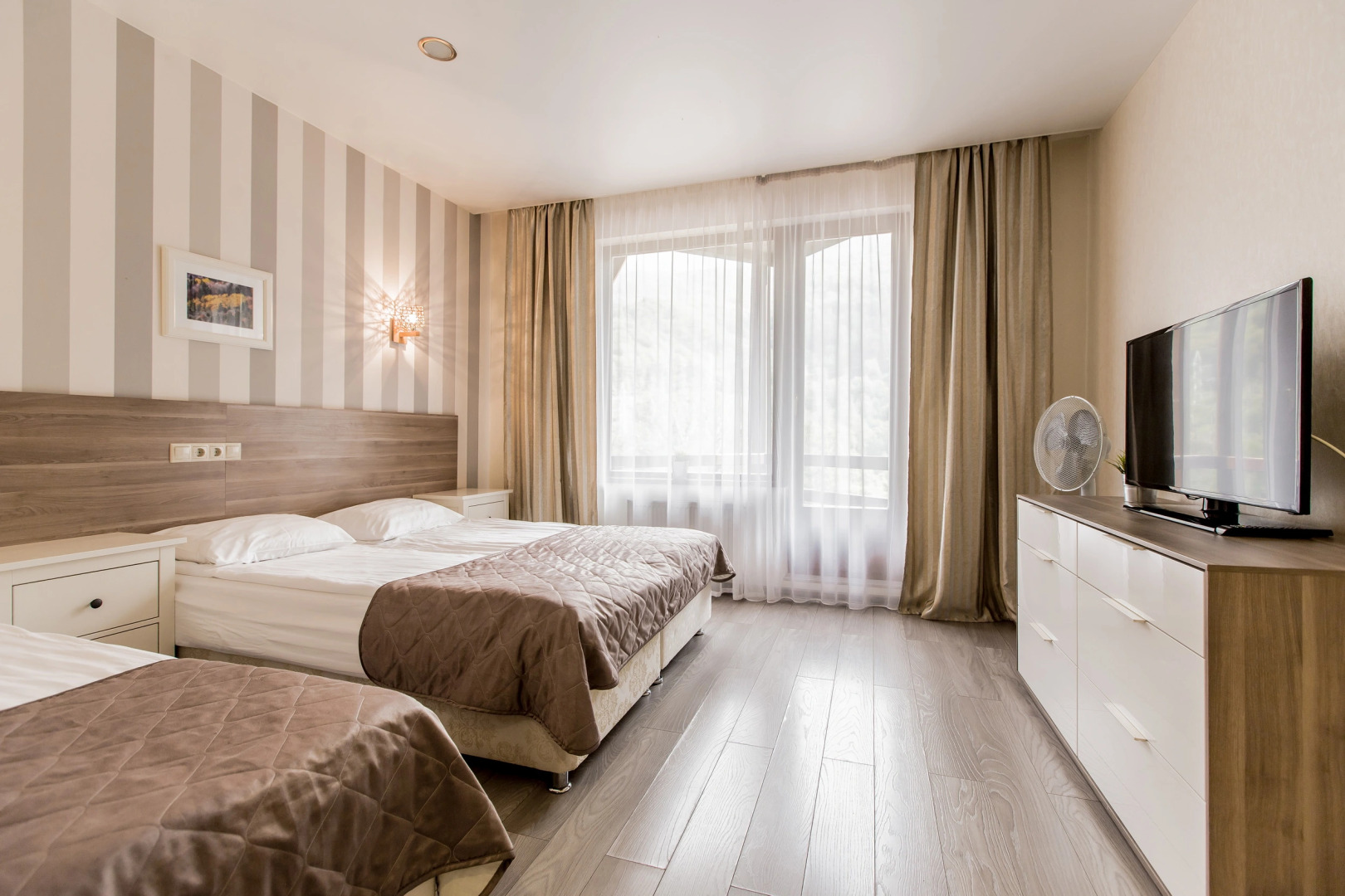 Отель Династия