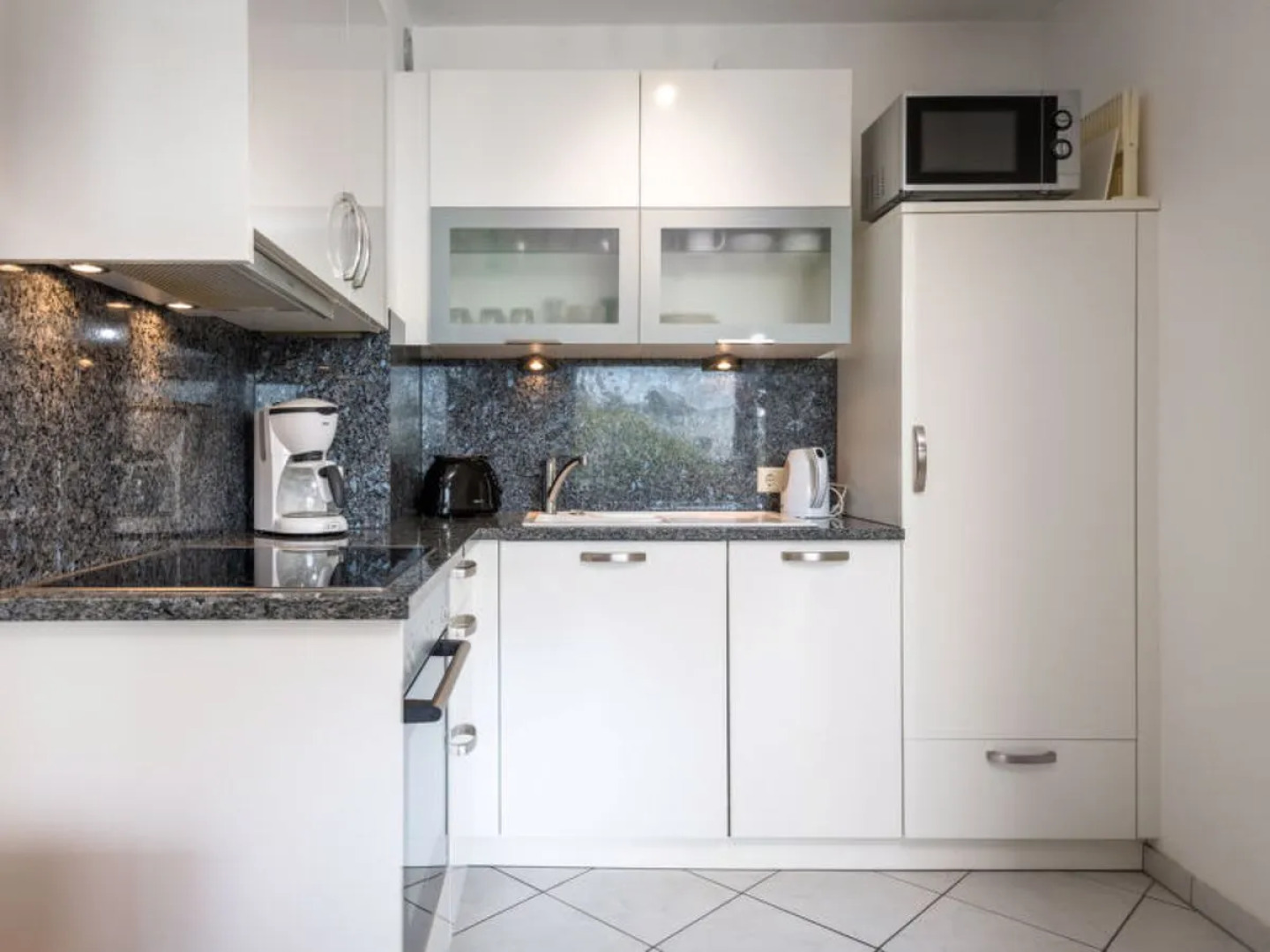 Apartment B313 Sassofortino