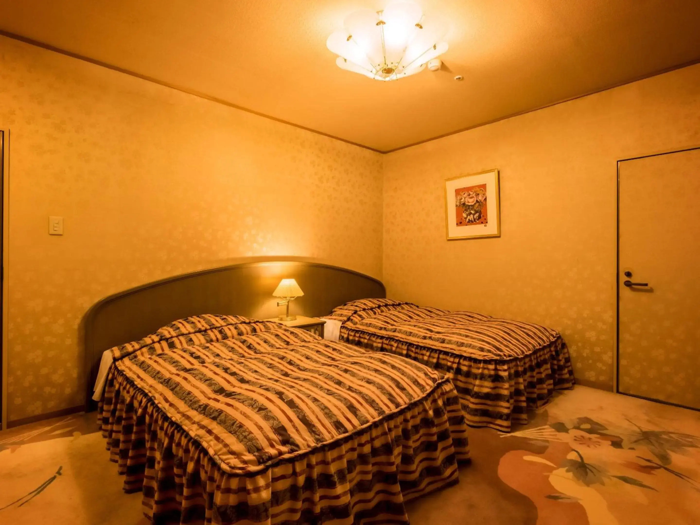 Ooedo Onsen Monogatari Premium Saiki Bekkan