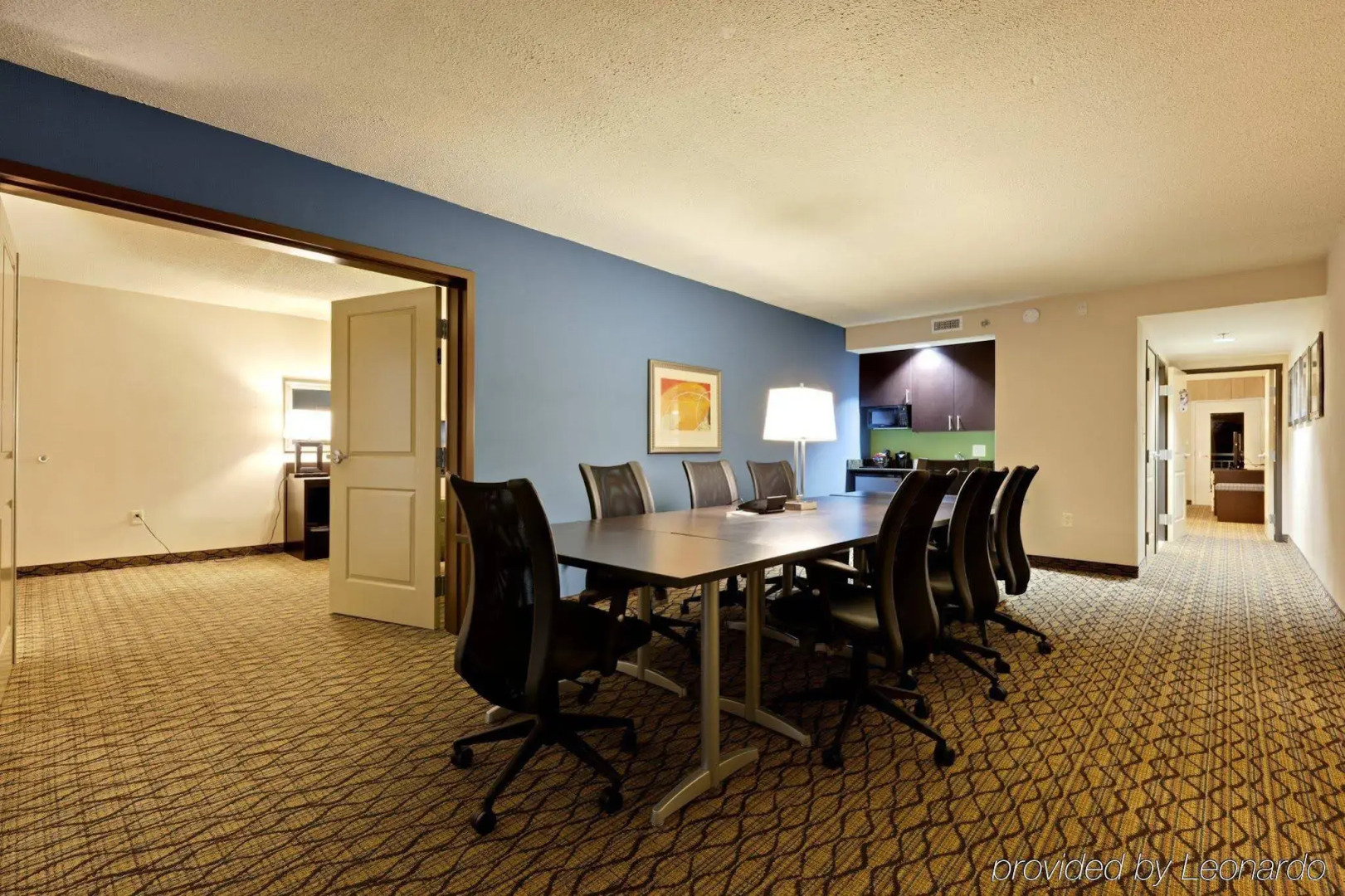 Holiday Inn Hotel & Suites Atlanta Airport-North by IHG
