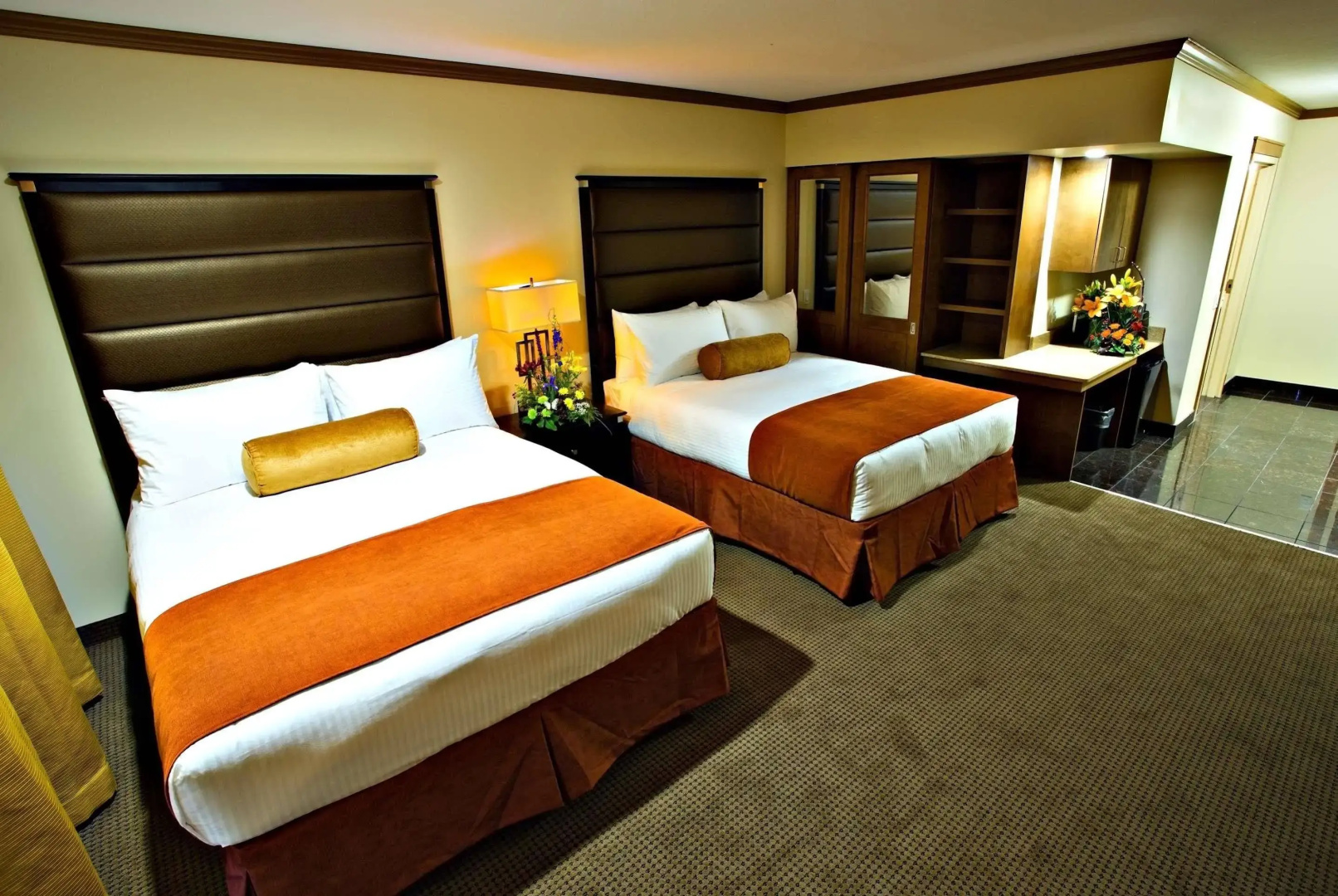 Camrose Resort & Casino