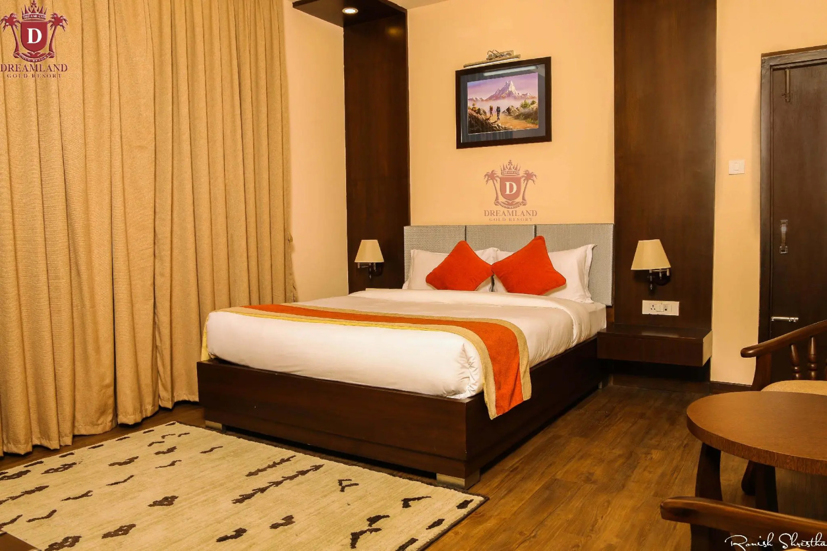 Dreamland Gold Resort