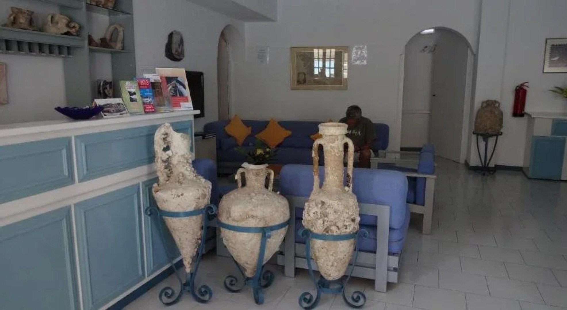 Remezzo Hotel & Studios