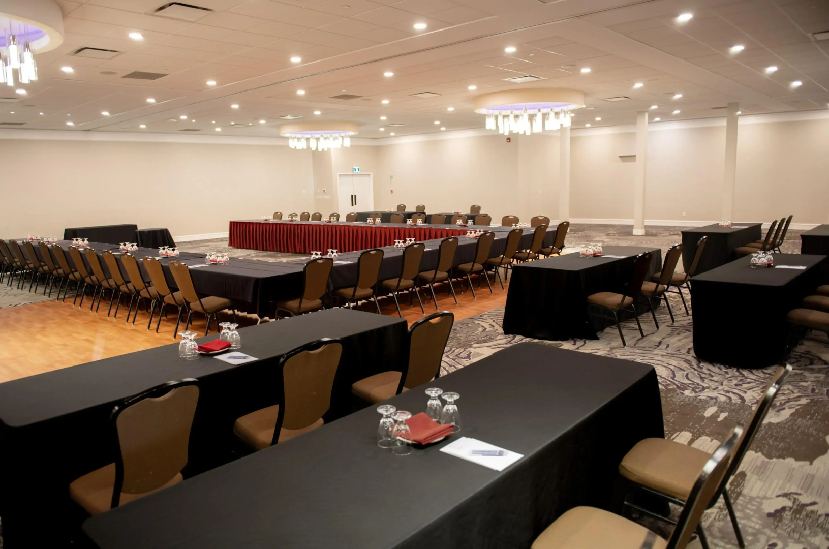Coast Nisku Inn & Conference Centre