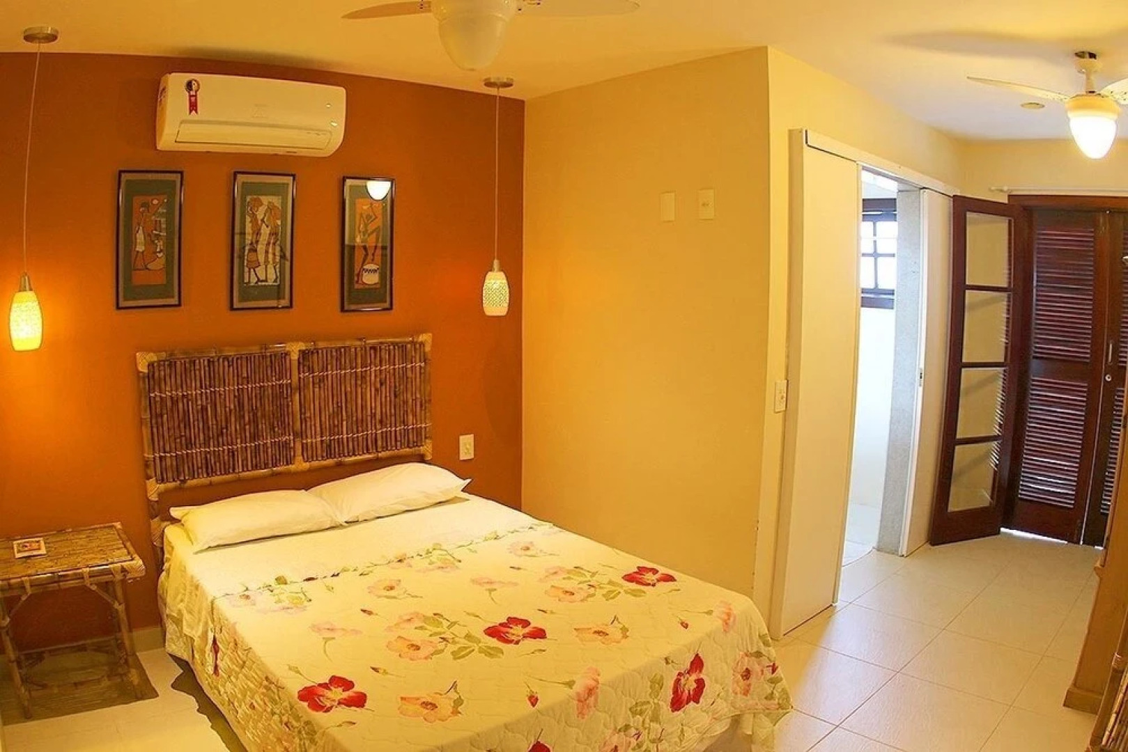 Oceanica 1000 Beachfront Pousada