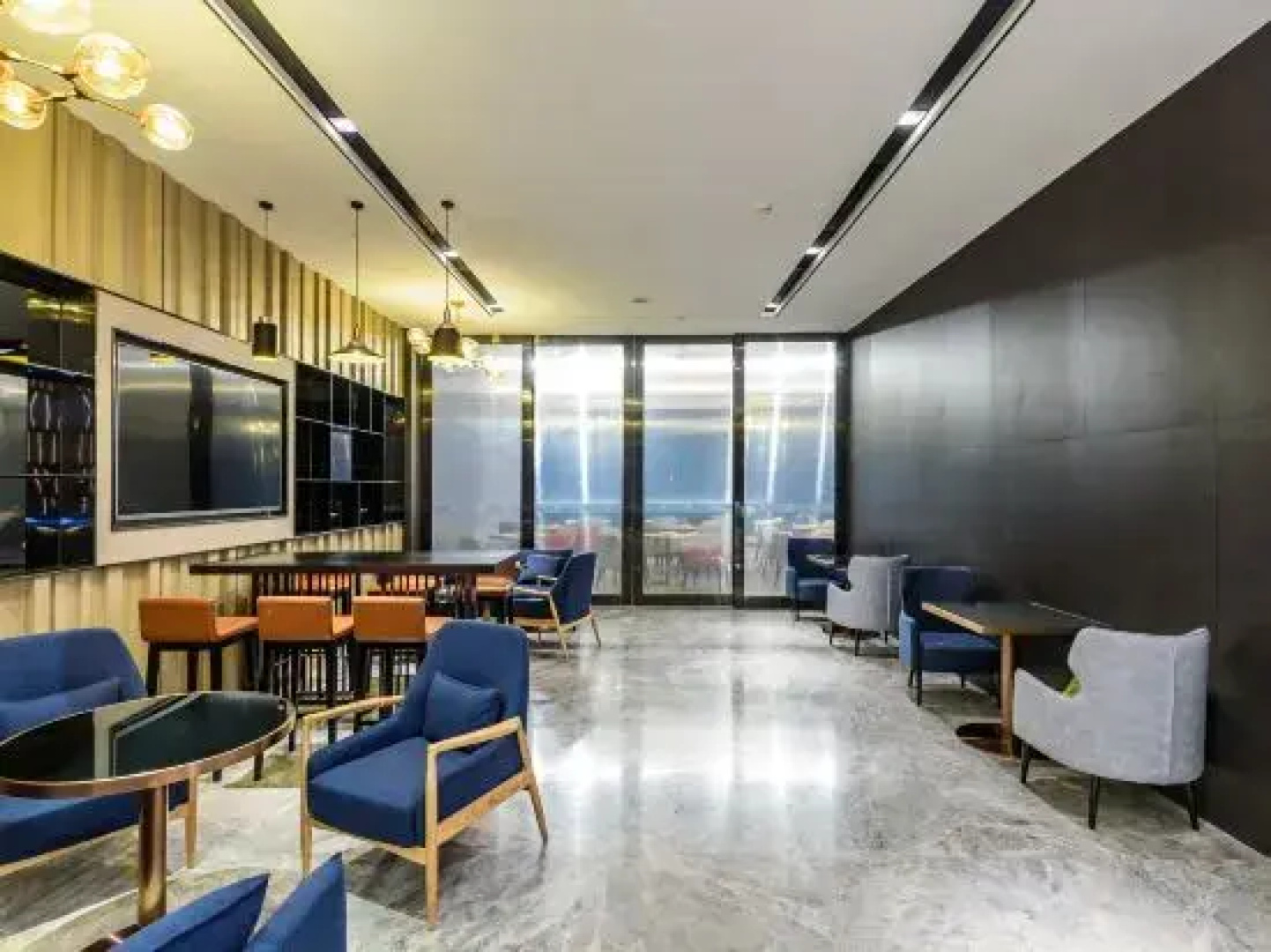 Echarm Hotel (Guigang Pingnan Central Square)