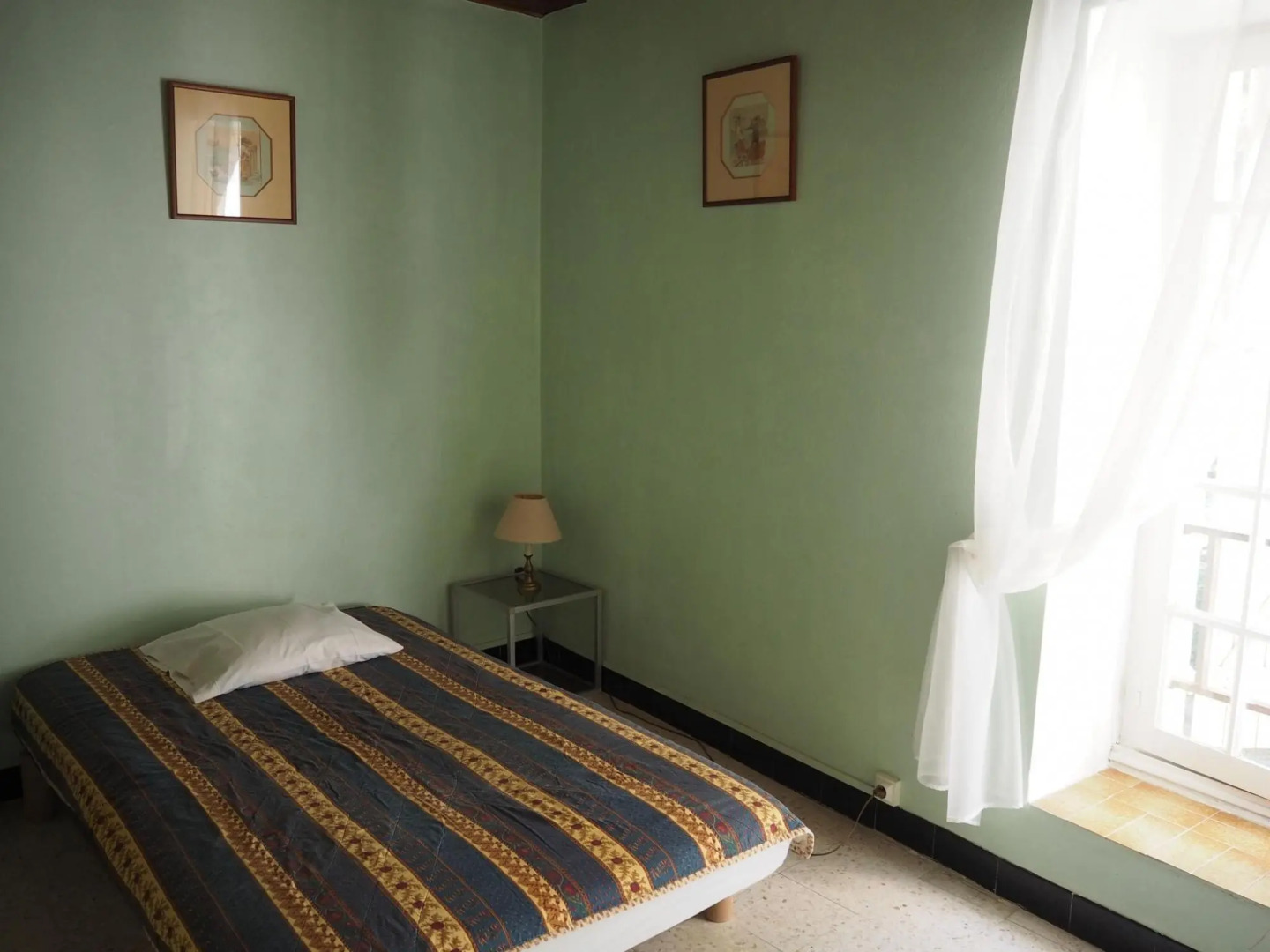 Charming Country House With Garden