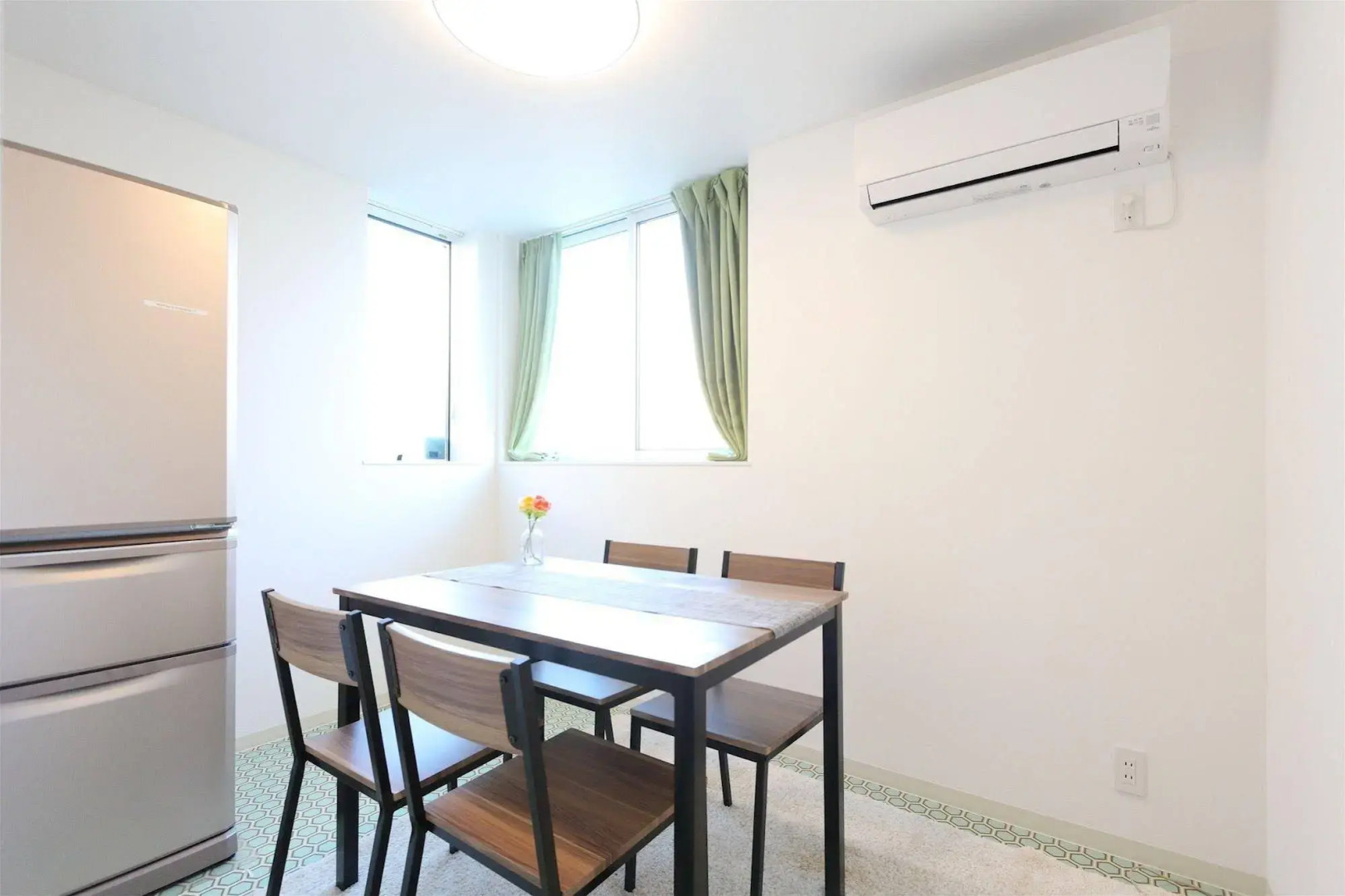 Shonan-Enoshima Seaside Guest House – Hostel