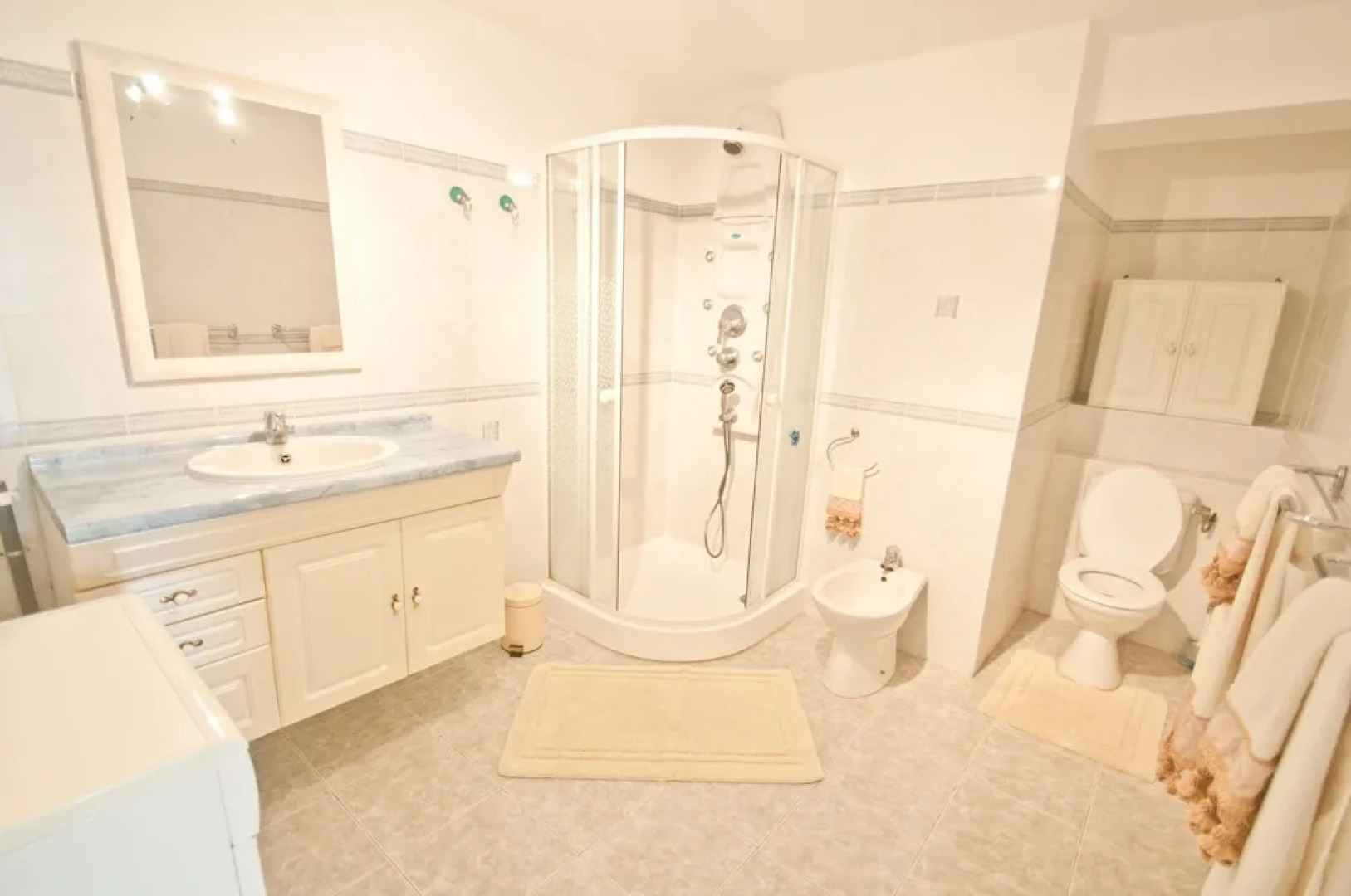 Appartement climatisé piscine mer 2km5