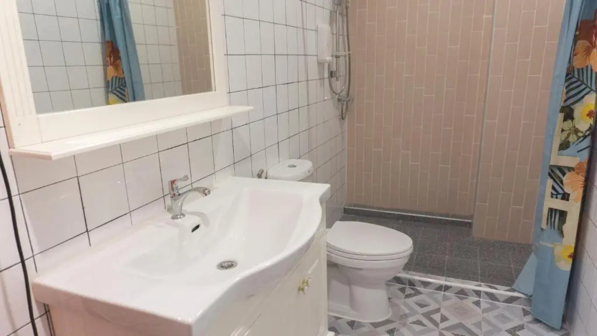 Курорт Sandalay Resort Pattaya