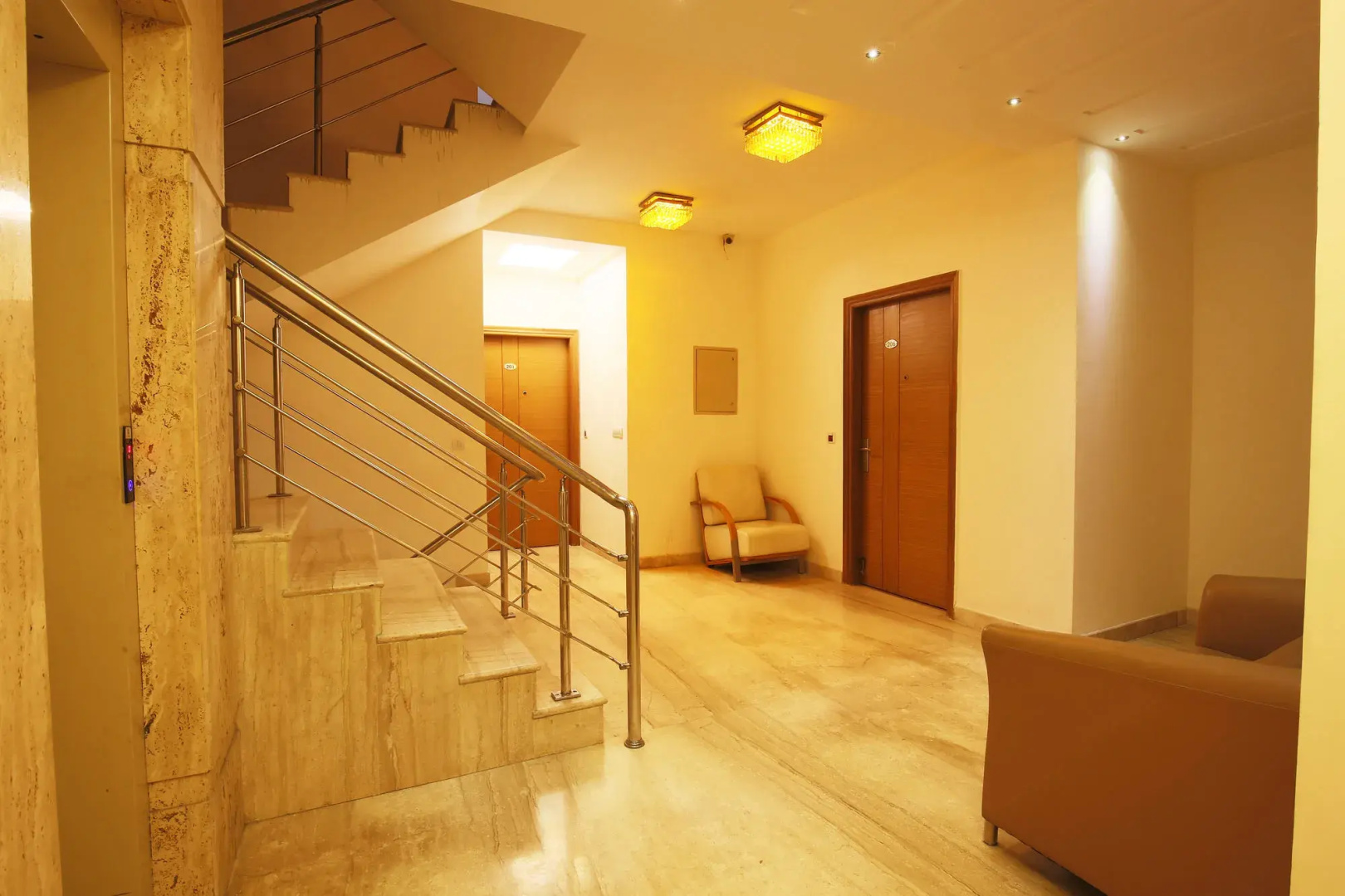 FabHotel GRD DLF Square