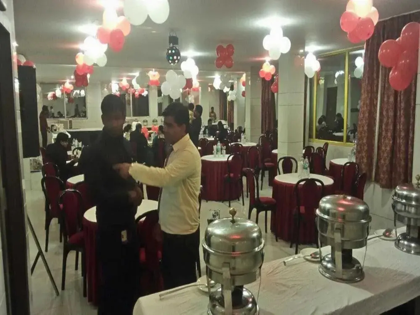 Hotel Delux Inn