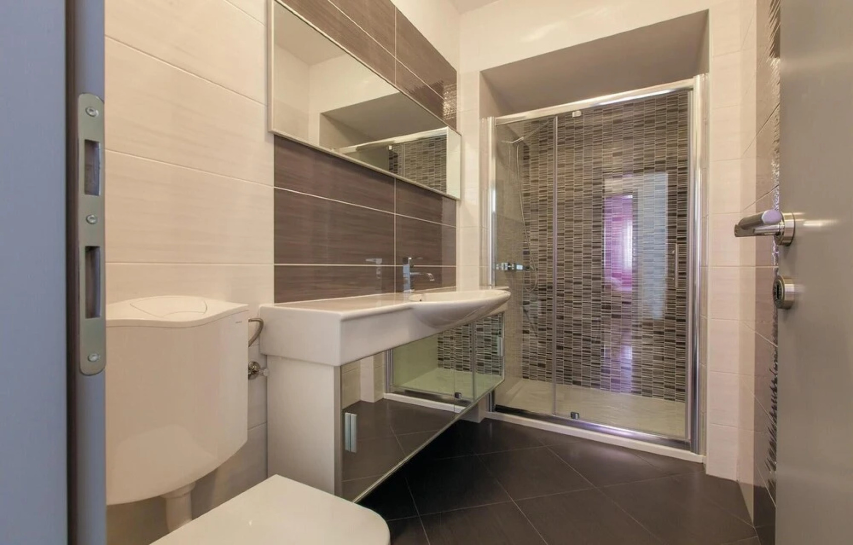 Beautiful Home in Omis With Wifi and 4 Bedrooms