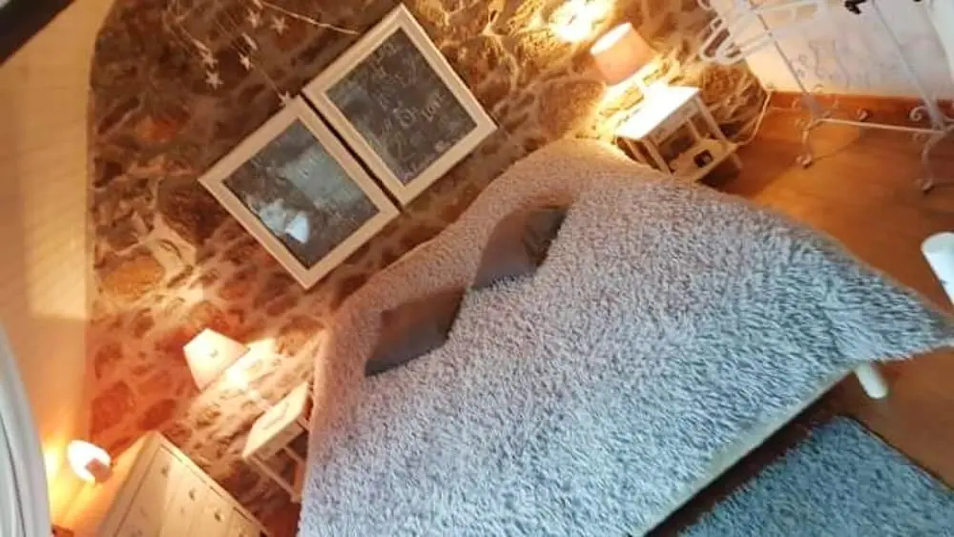 House With one Bedroom in Belle-isle-en-terre, With Enclosed Garden -