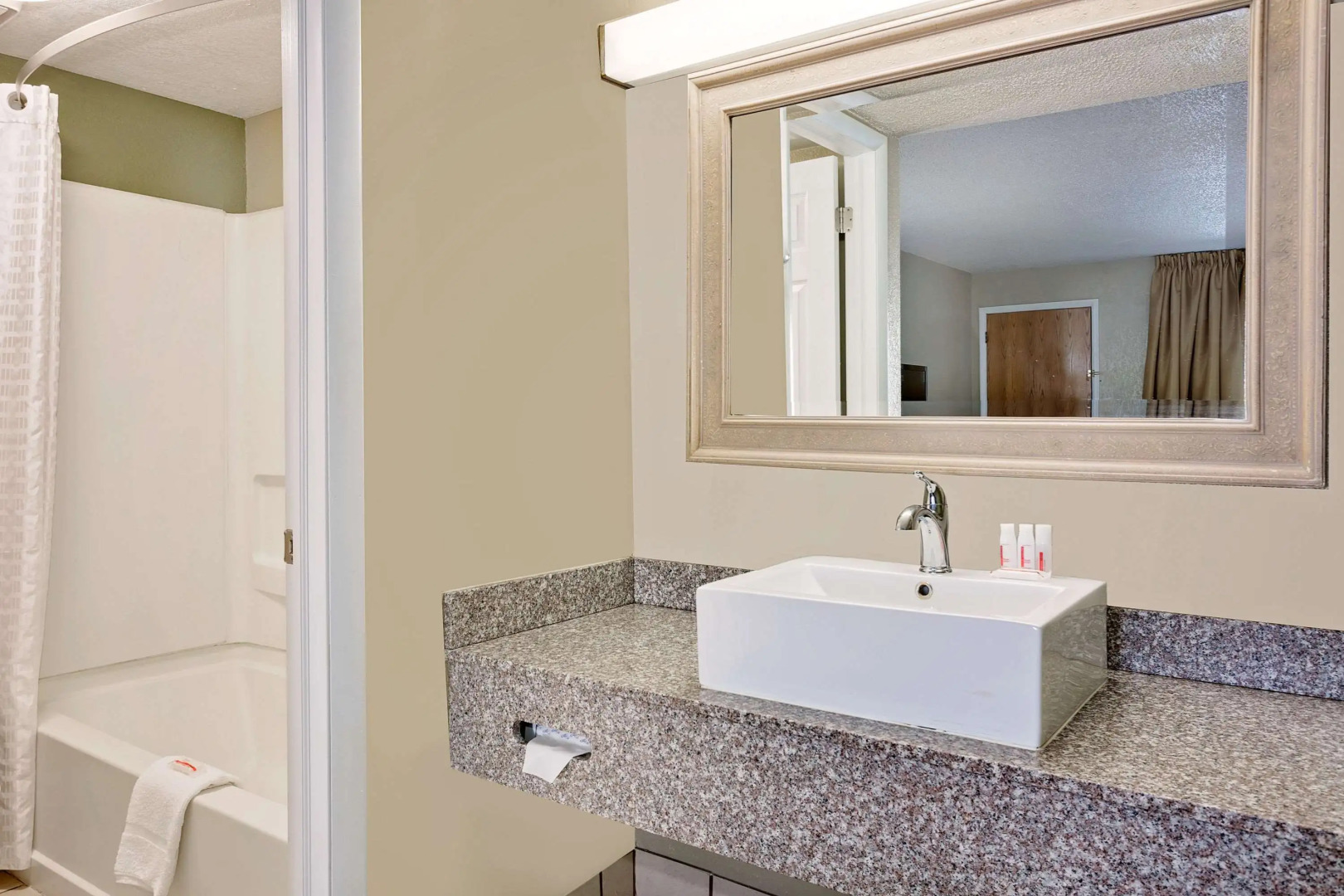 Super 8 by Wyndham Denver Central