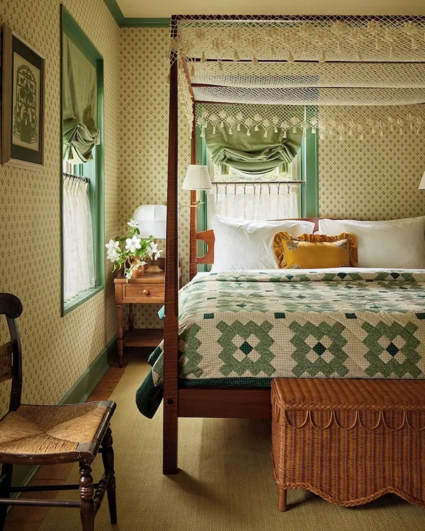 Six Bells Countryside Inn