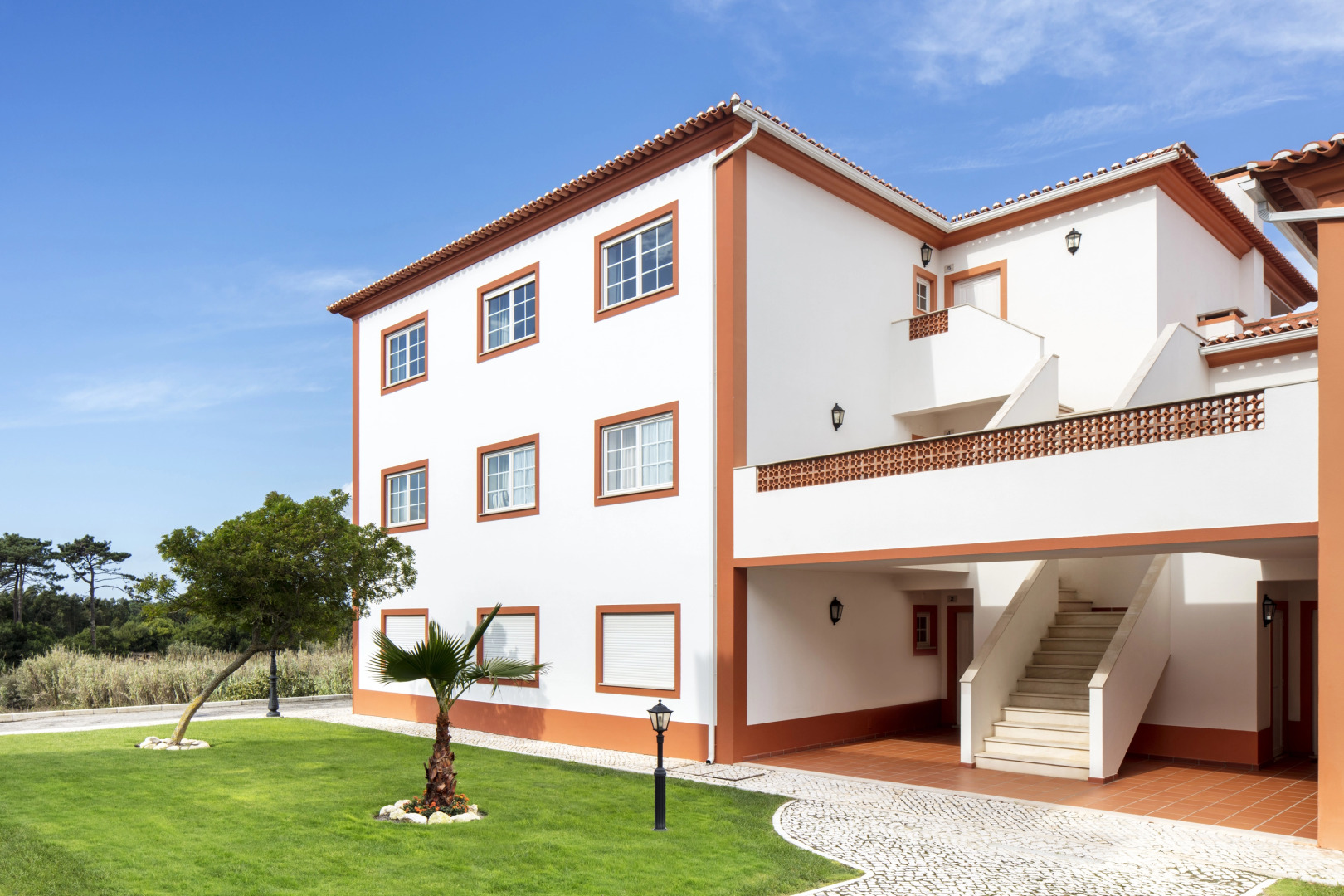 Praia Del Rey Golf And Beach Resort - the Village